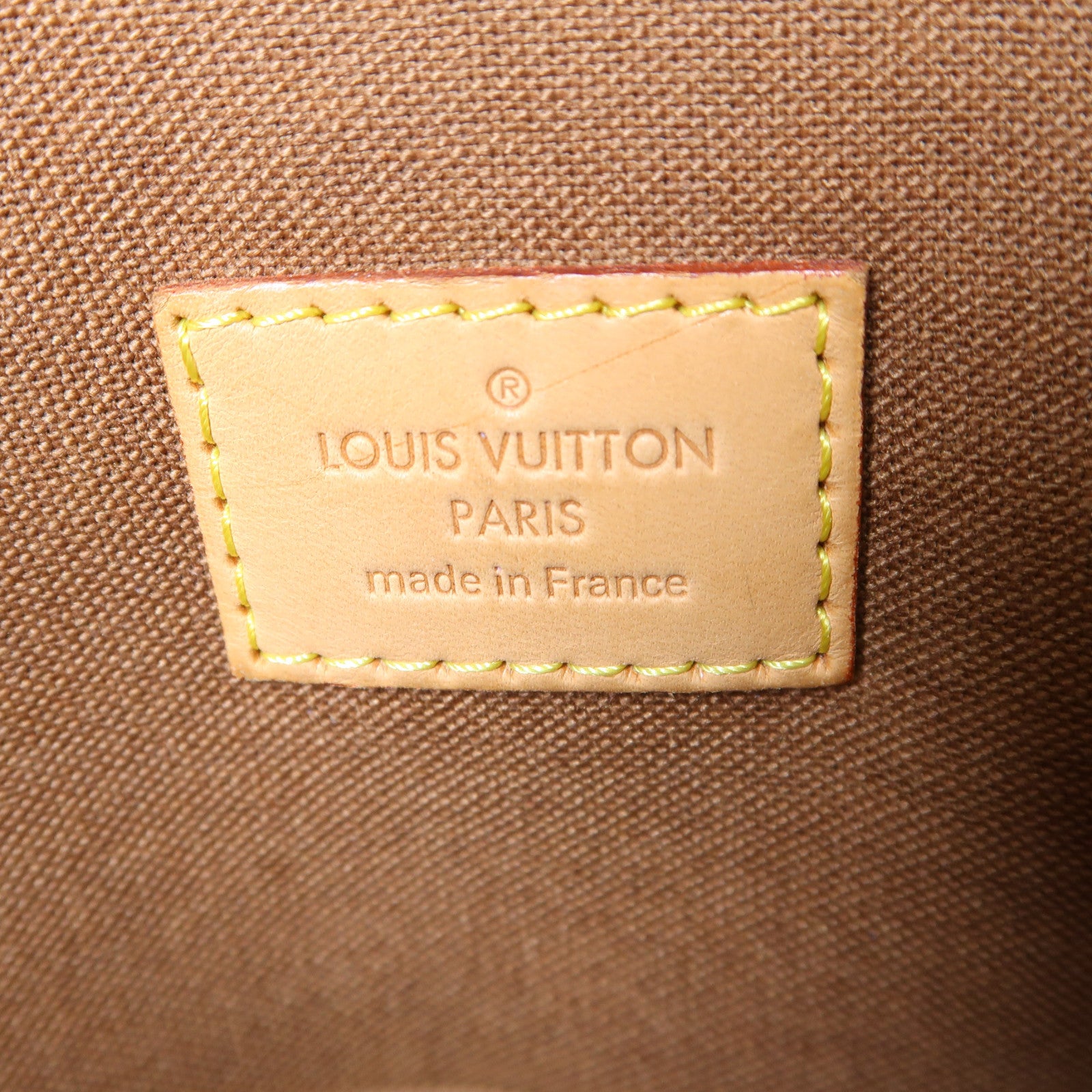 LOUIS VUITTON Monogram Beaubourg金扣手挽袋啡色