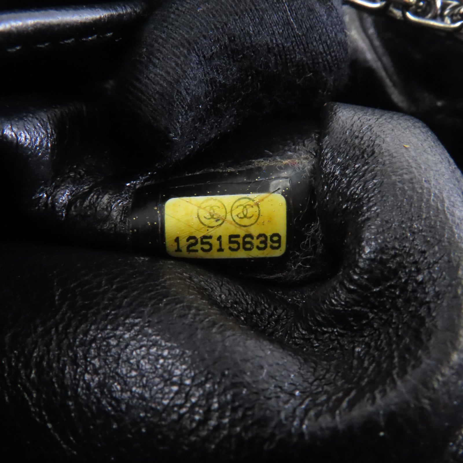 CHANEL 菱格牛皮皮革Shoulder Bag銀扣鏈帶肩背袋黑色
