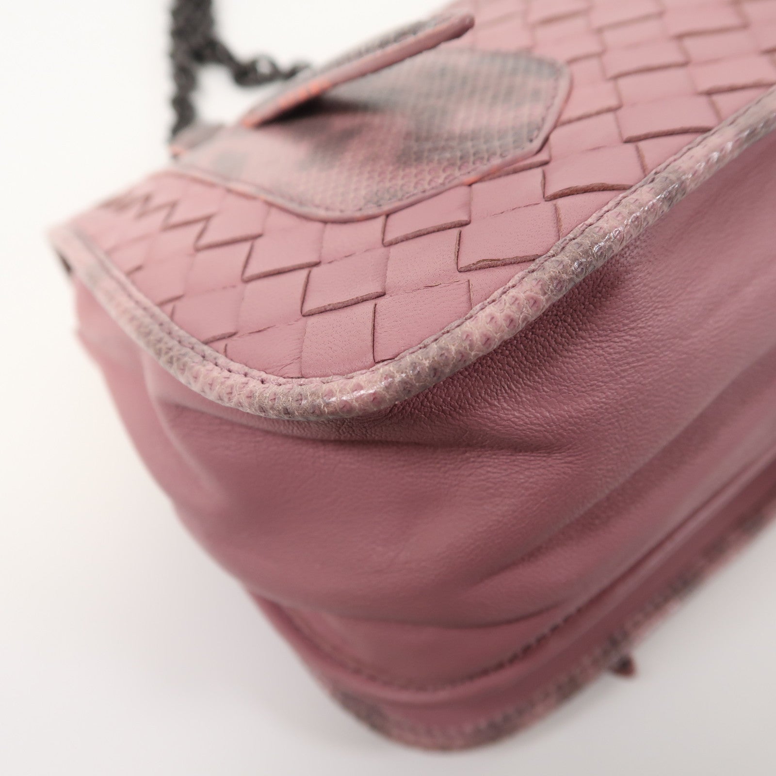 BOTTEGA VENETA 織紋羊皮皮革/蜥蝪皮革Shoulder Bag鏈帶肩背袋粉紅色