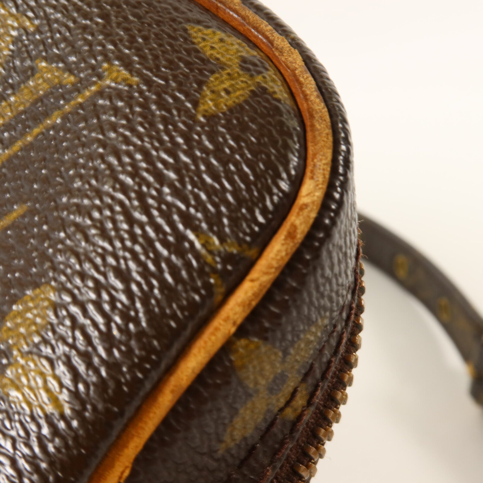 LOUIS VUITTON Monogram Danube肩背袋