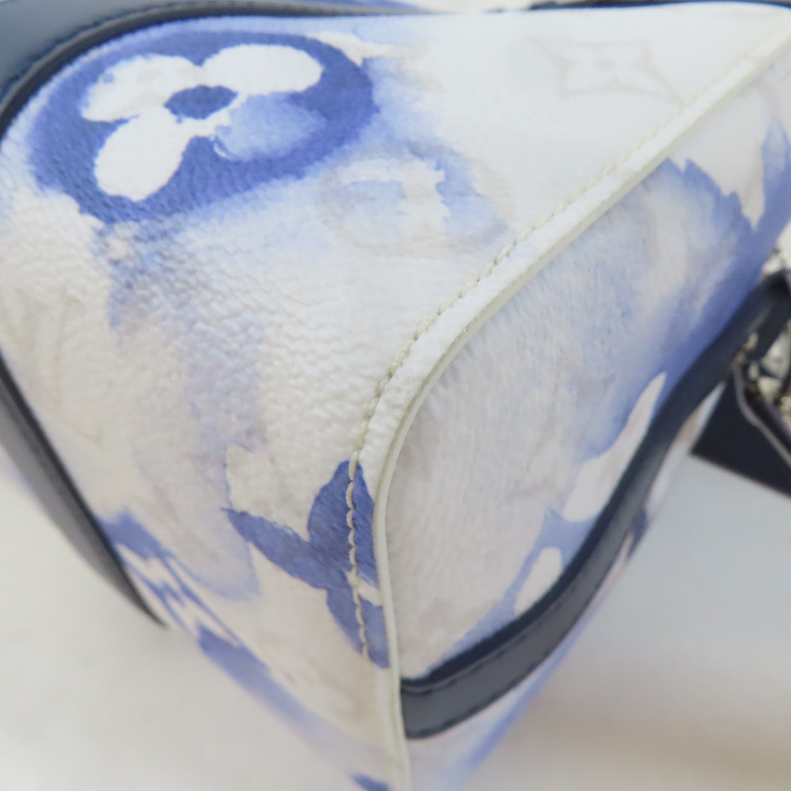 LOUIS VUITTON Monogram Watercolor City Keepall銀扣肩背袋藍色/白色
