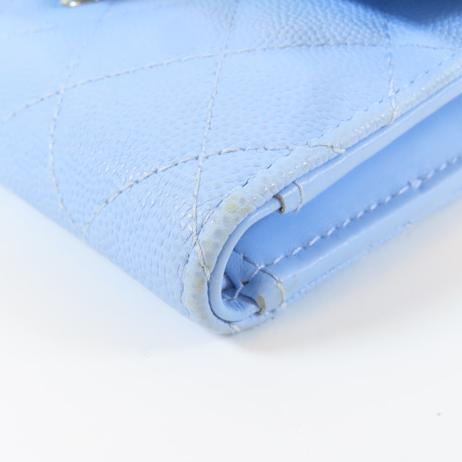 CHANEL 菱格Caviar皮革Classic Flap Medium Wallet金扣中長錢包藍色