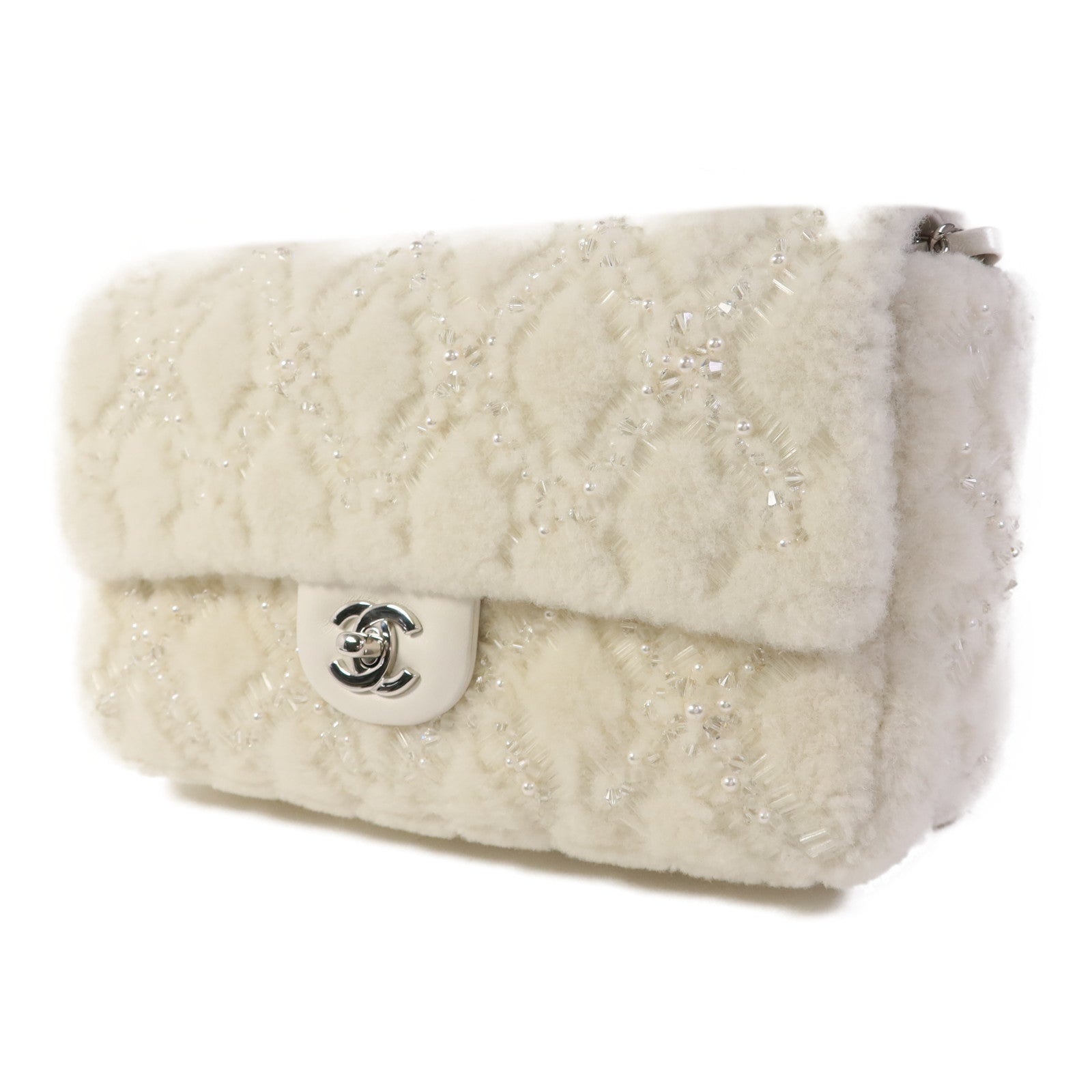 CHANEL 羊毛皮Embroidered Shearling Flap Bag銀扣鏈帶肩背袋