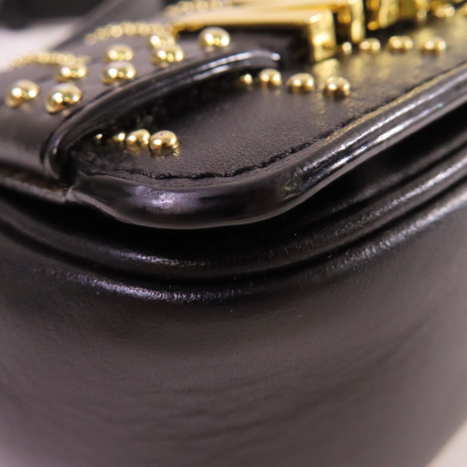 MOSCHINO 牛皮皮革Shoulder Bag金扣肩背袋黑色