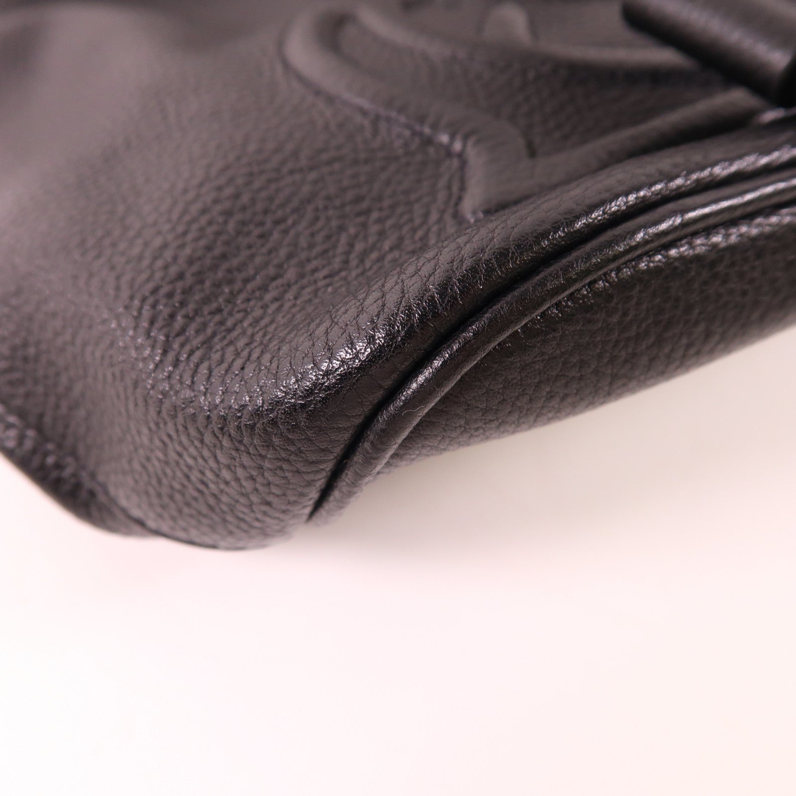 KARL LAGERFELD 牛皮皮革Bucket Bag鏈帶肩背袋