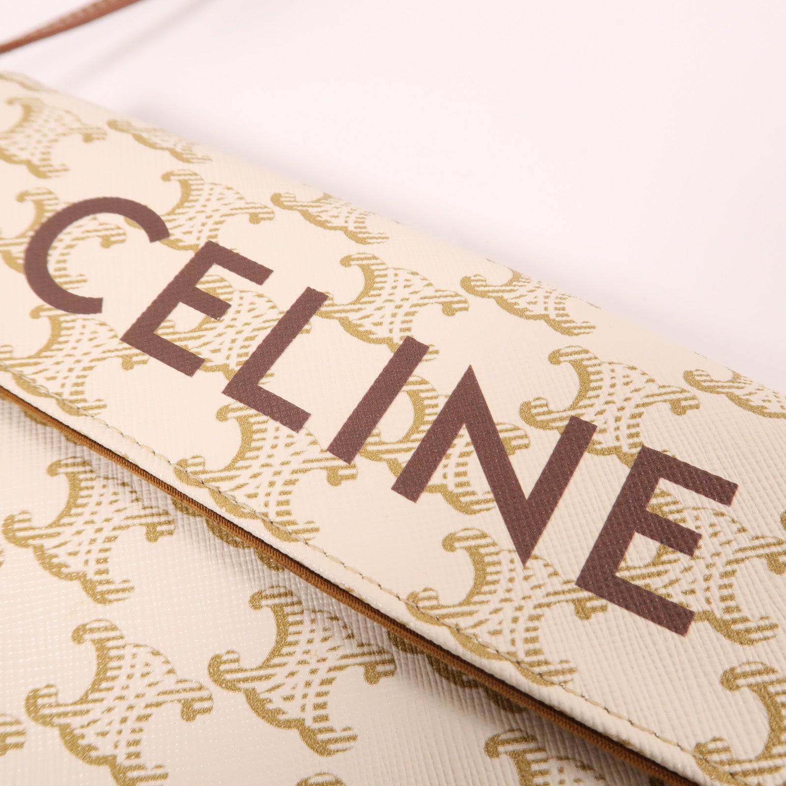 CELINE 帆布Triomphe肩背袋米色