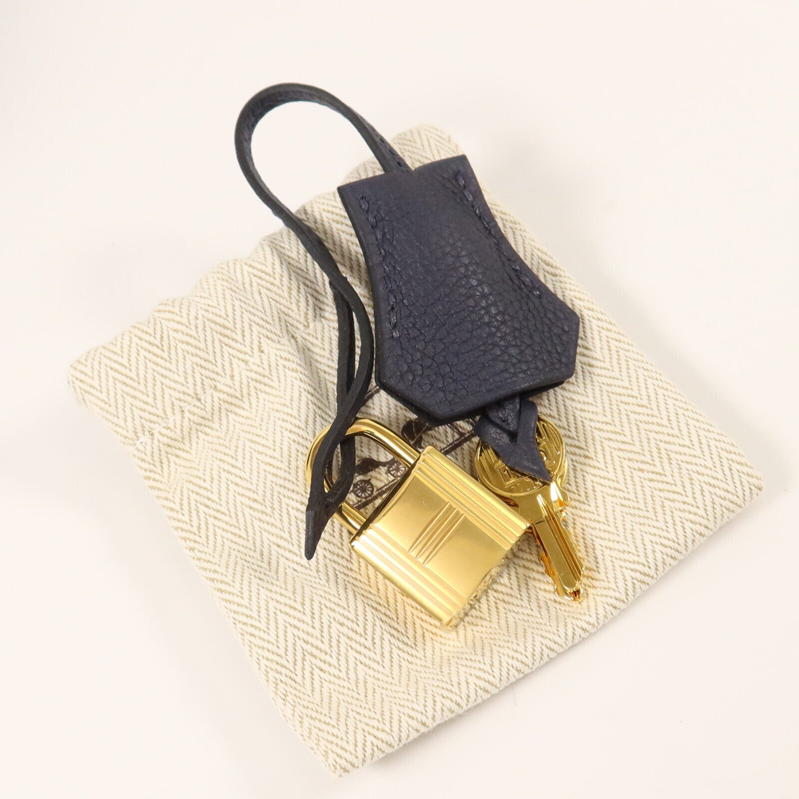HERMES Togo皮革Kelly 25金扣手挽肩背兩用袋Blue Nuit