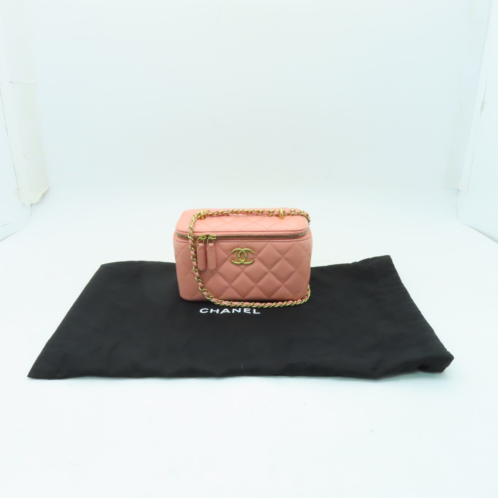 CHANEL 【激減優惠】菱格羊皮皮革Vanity Case金扣鏈帶肩背袋粉紅色