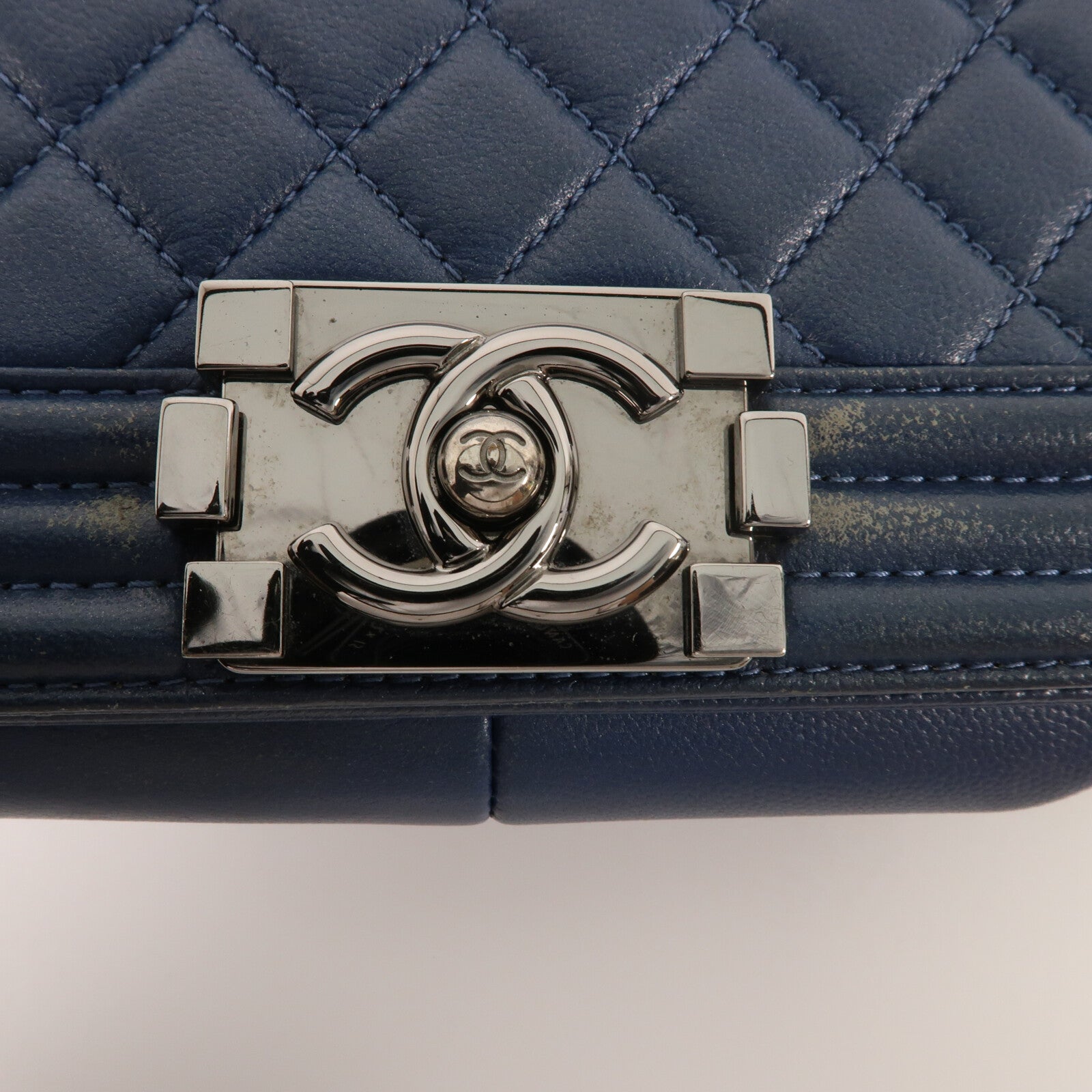 CHANEL 羊皮皮革Boy 25鏈帶肩背袋