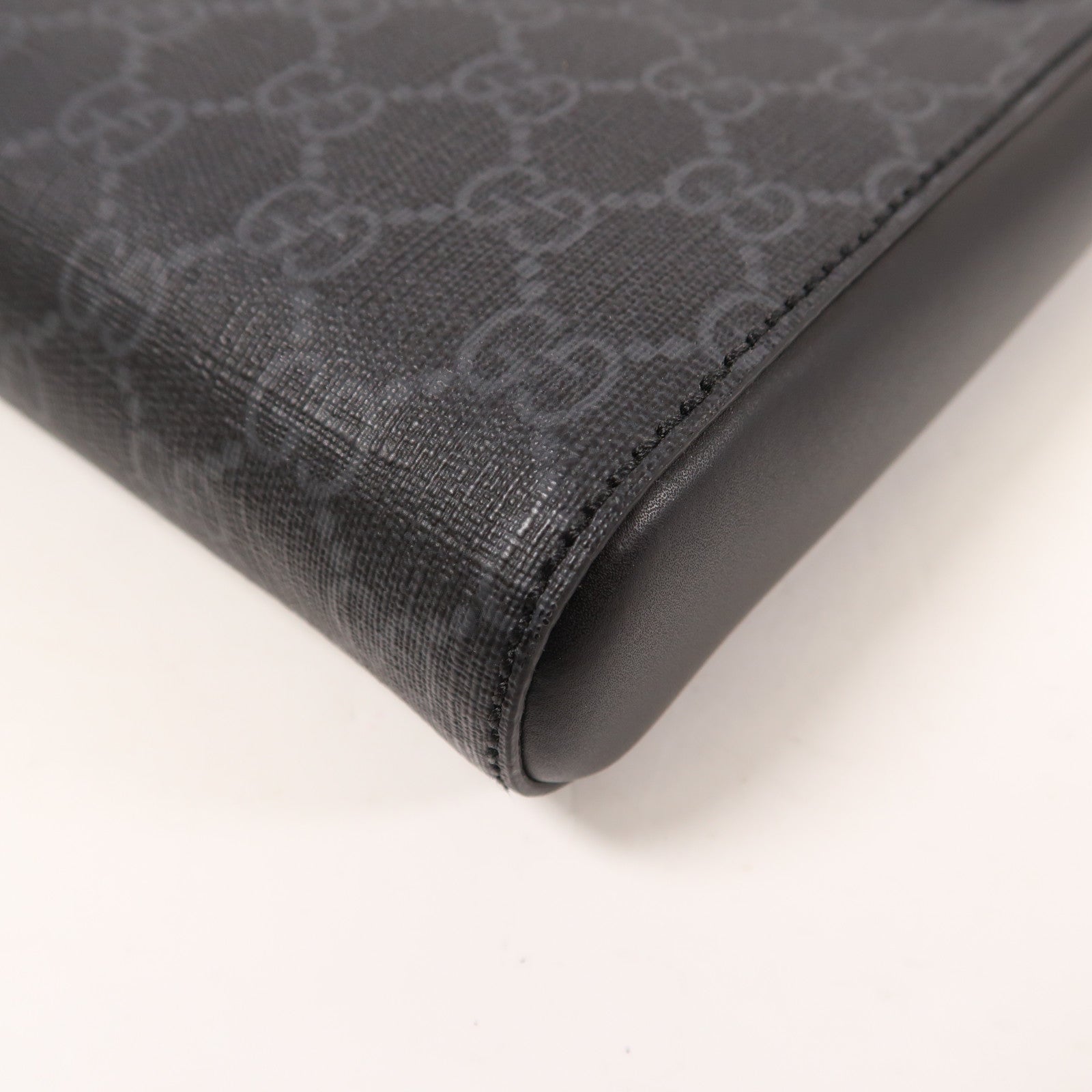 GUCCI 塗層帆布Shoulder Bag銀扣肩背袋