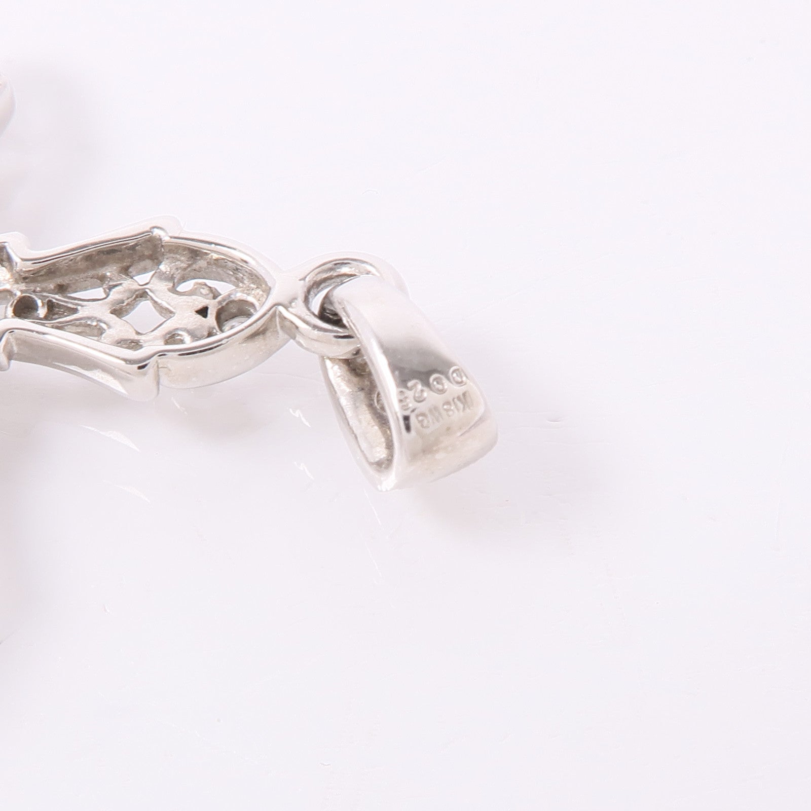 JEWELRY 【激減優惠】18K白金Diamond Pendant Top鑽石吊墜