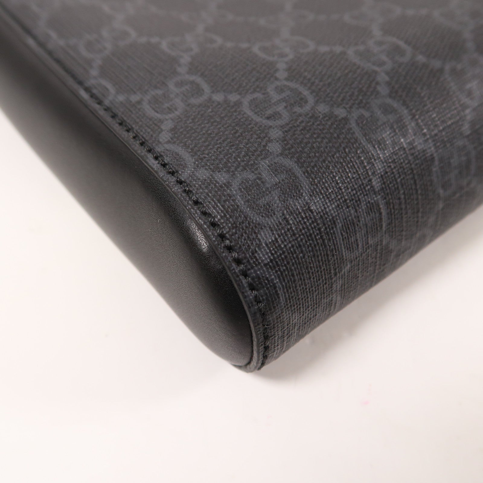 GUCCI 塗層帆布Shoulder Bag銀扣肩背袋