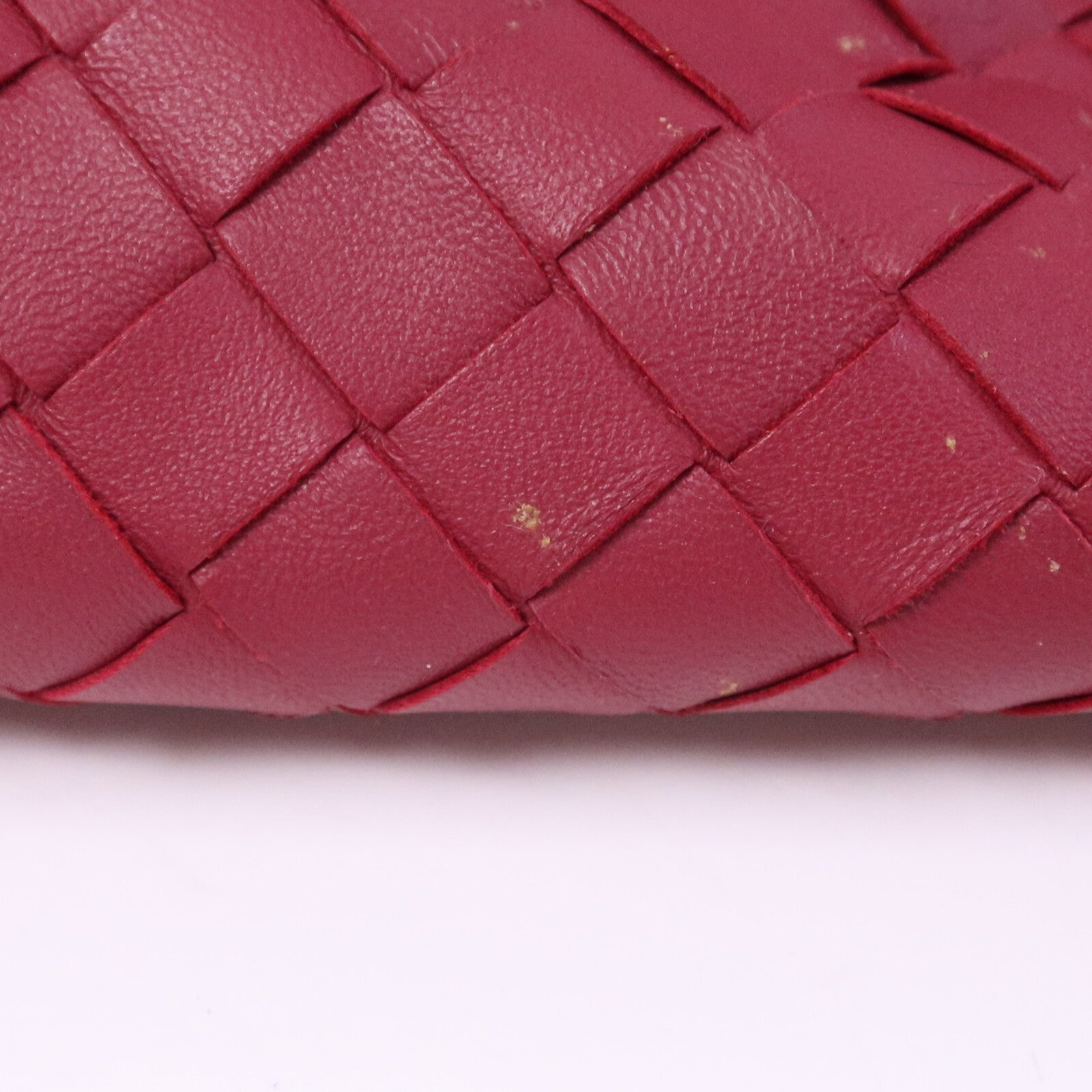 BOTTEGA VENETA 皮革Saddle Pouch金扣手拿包