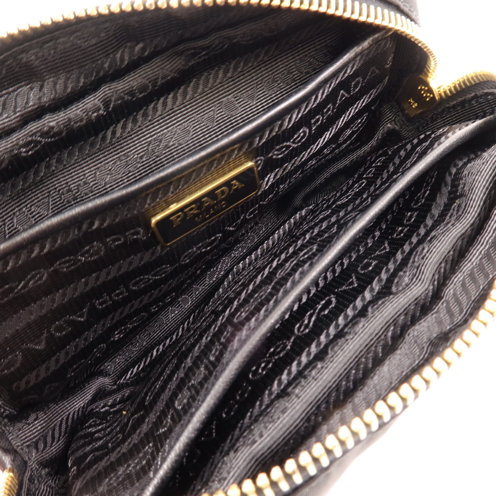 PRADA 尼龍Shoulder Bag金扣肩背袋