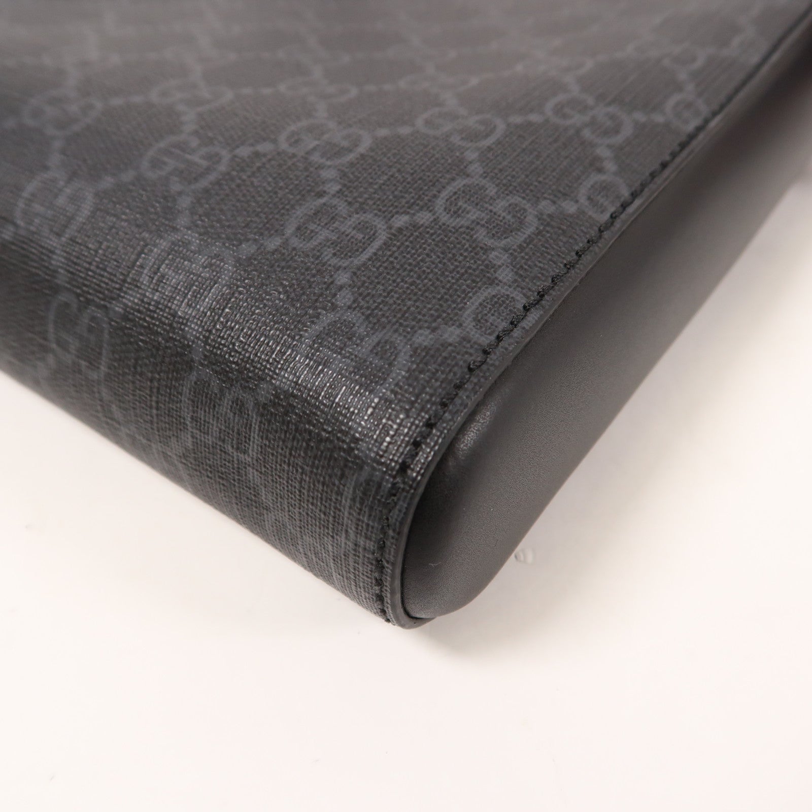 GUCCI 塗層帆布Shoulder Bag銀扣肩背袋