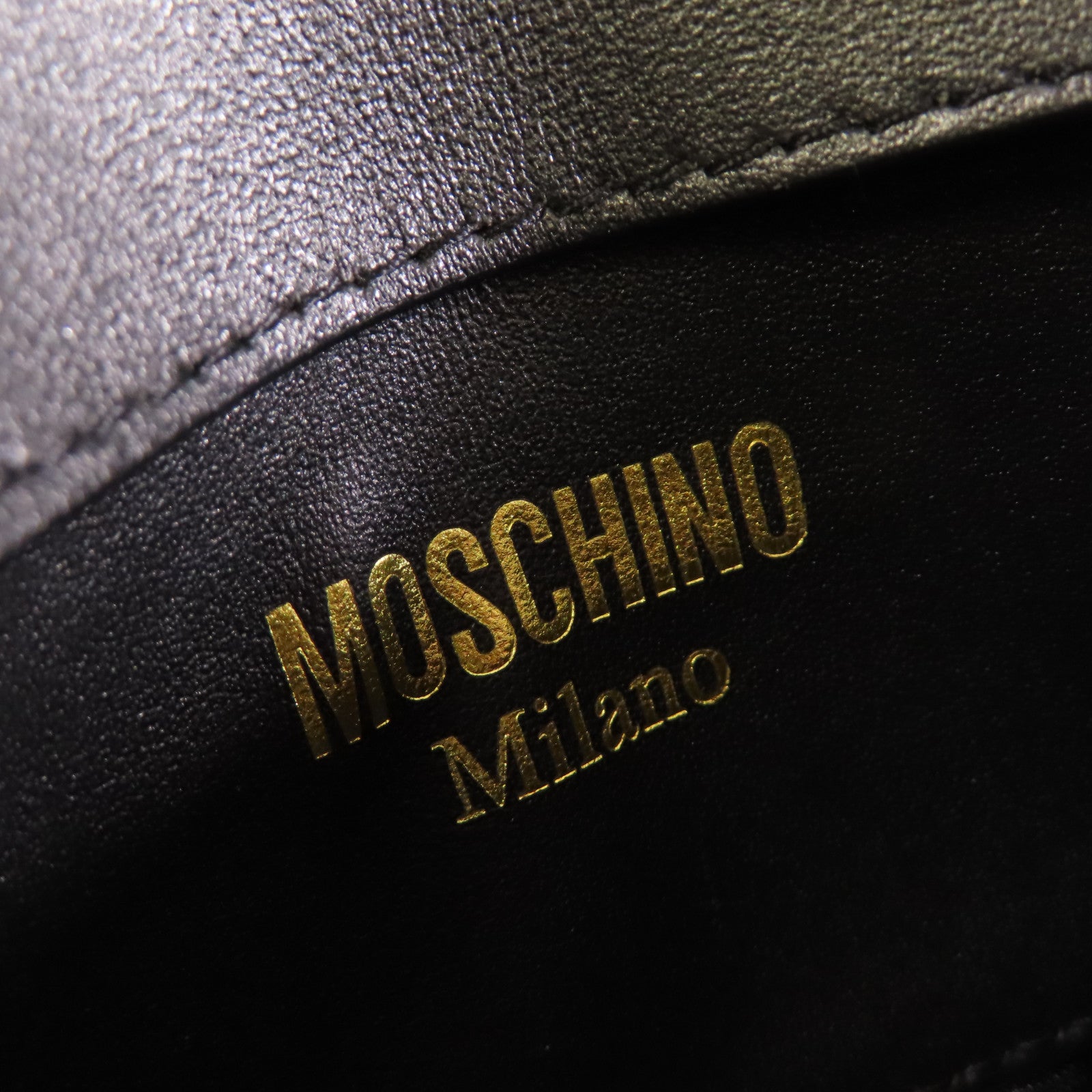 MOSCHINO 牛皮皮革Shoulder Bag金扣肩背袋黑色