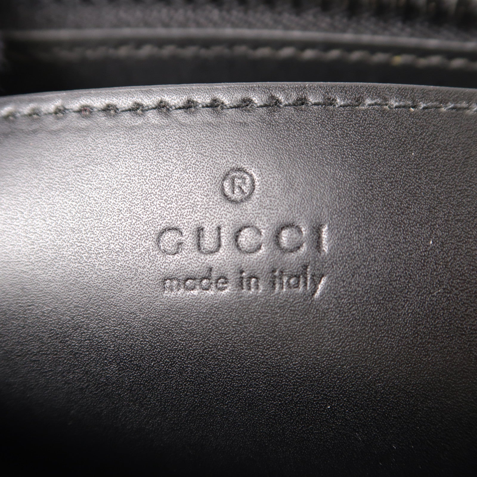 GUCCI 塗層帆布Shoulder Bag銀扣肩背袋