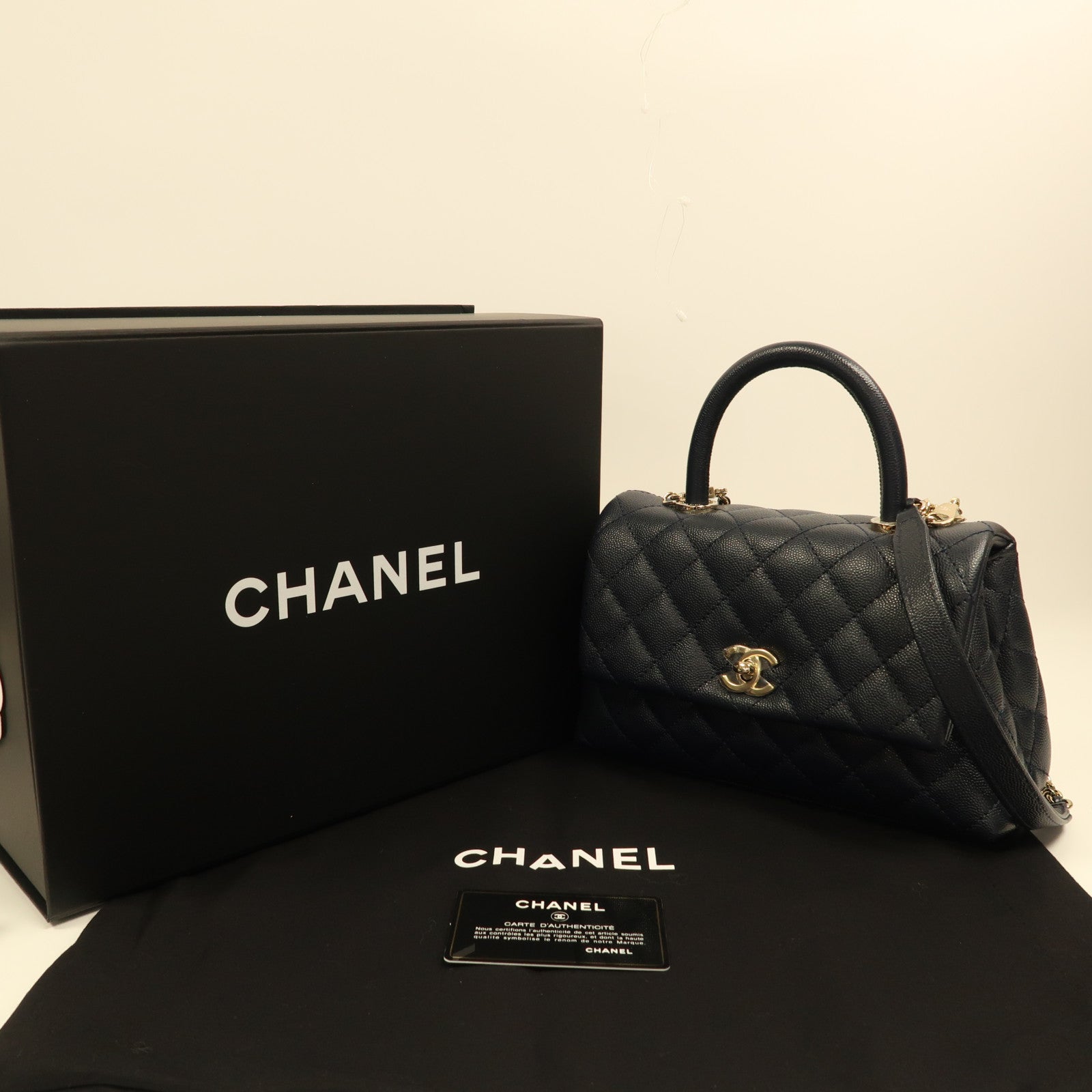 CHANEL 牛皮皮革CoCo Handle金扣手挽肩背兩用袋藍色