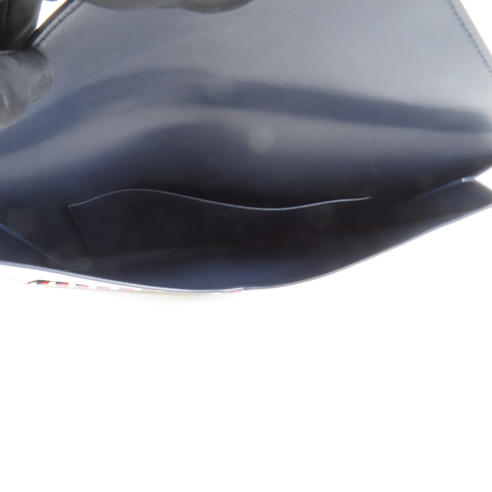 CHANEL 羊皮皮革Pouch銀扣手拿包