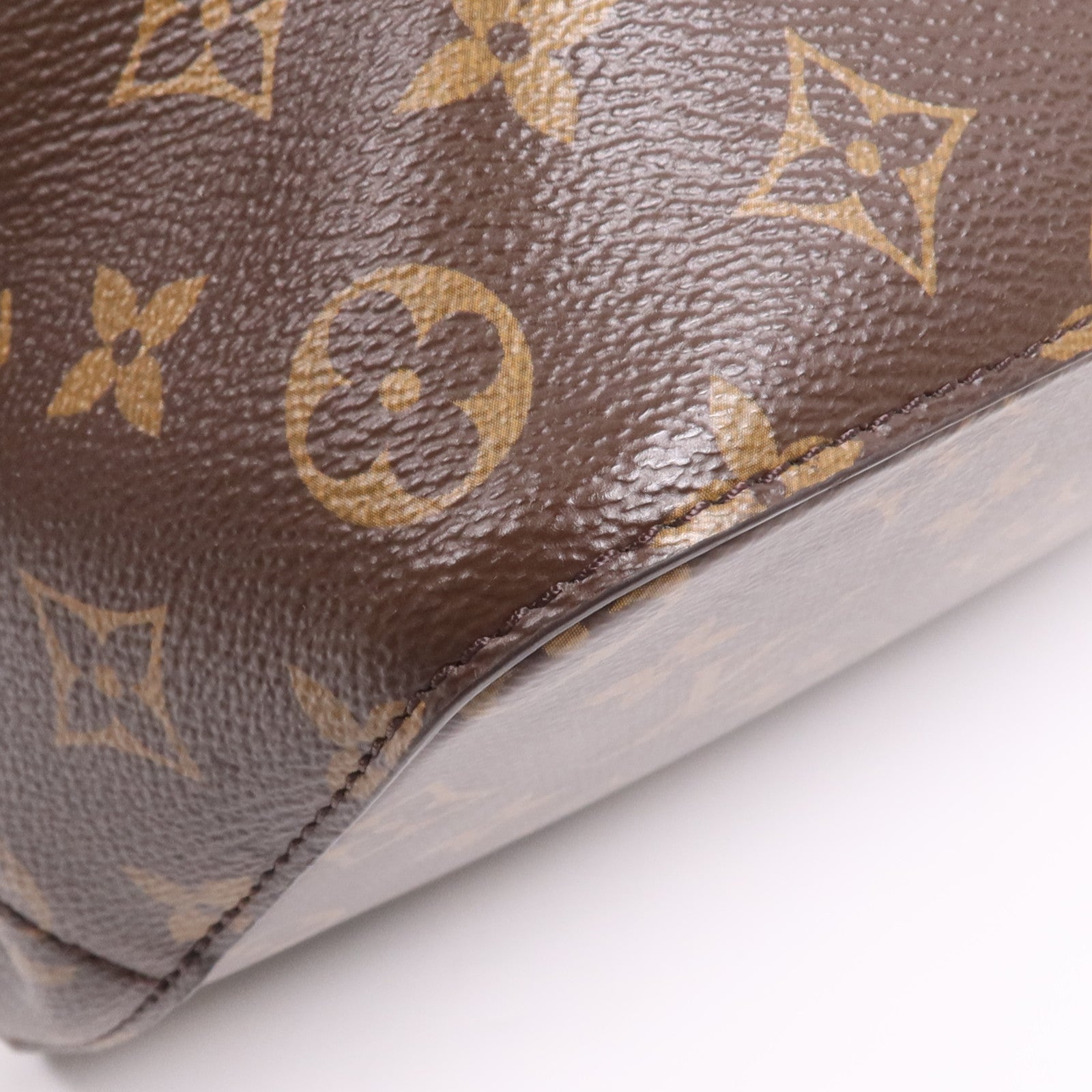 LOUIS VUITTON Monogram Neo Noe MM金扣肩背袋