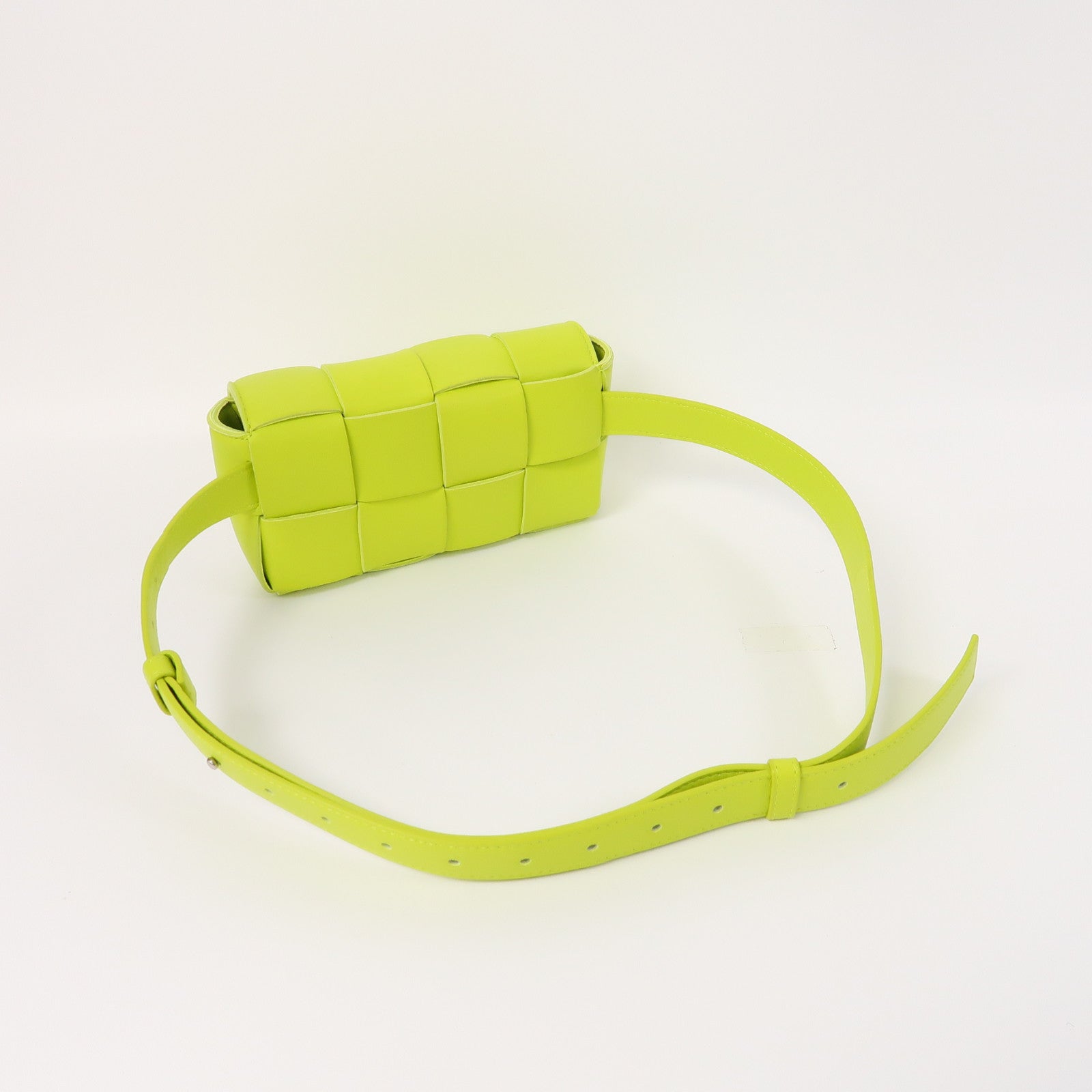 BOTTEGA VENETA 織紋牛皮皮革Waist Bag銀扣螢光綠色