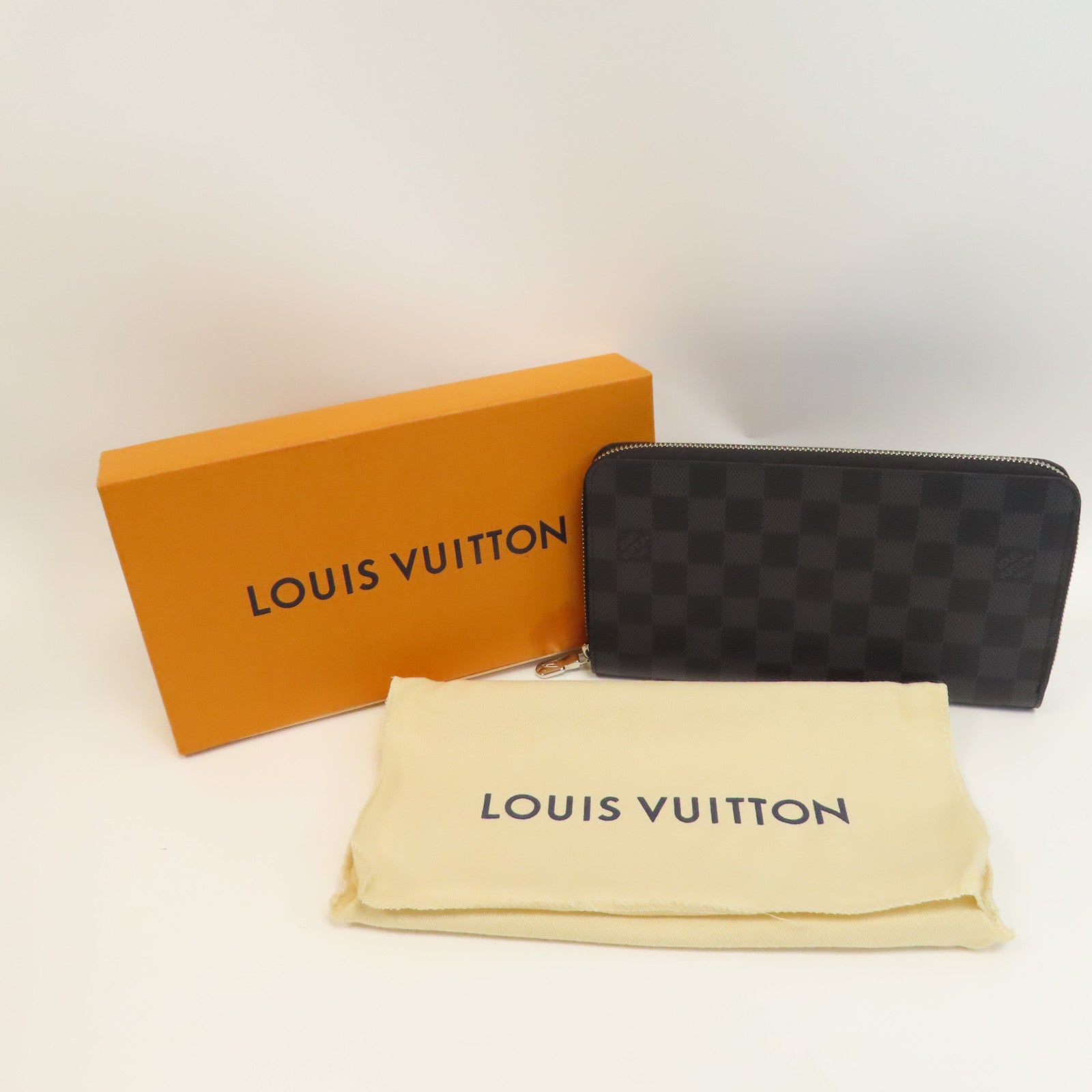 LOUIS VUITTON Damier Graphite Zippy Organizer銀扣長錢包黑色