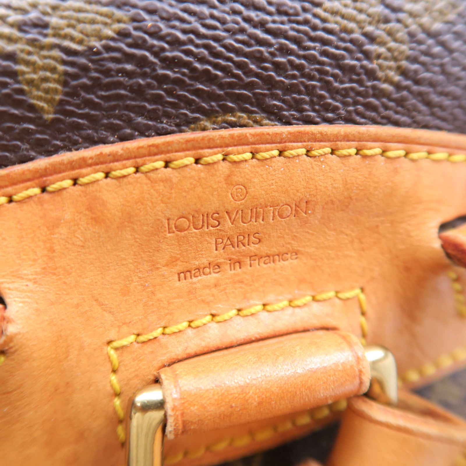 LOUIS VUITTON 【清倉大減價】Monogram Mini Montsouris金扣背包啡色