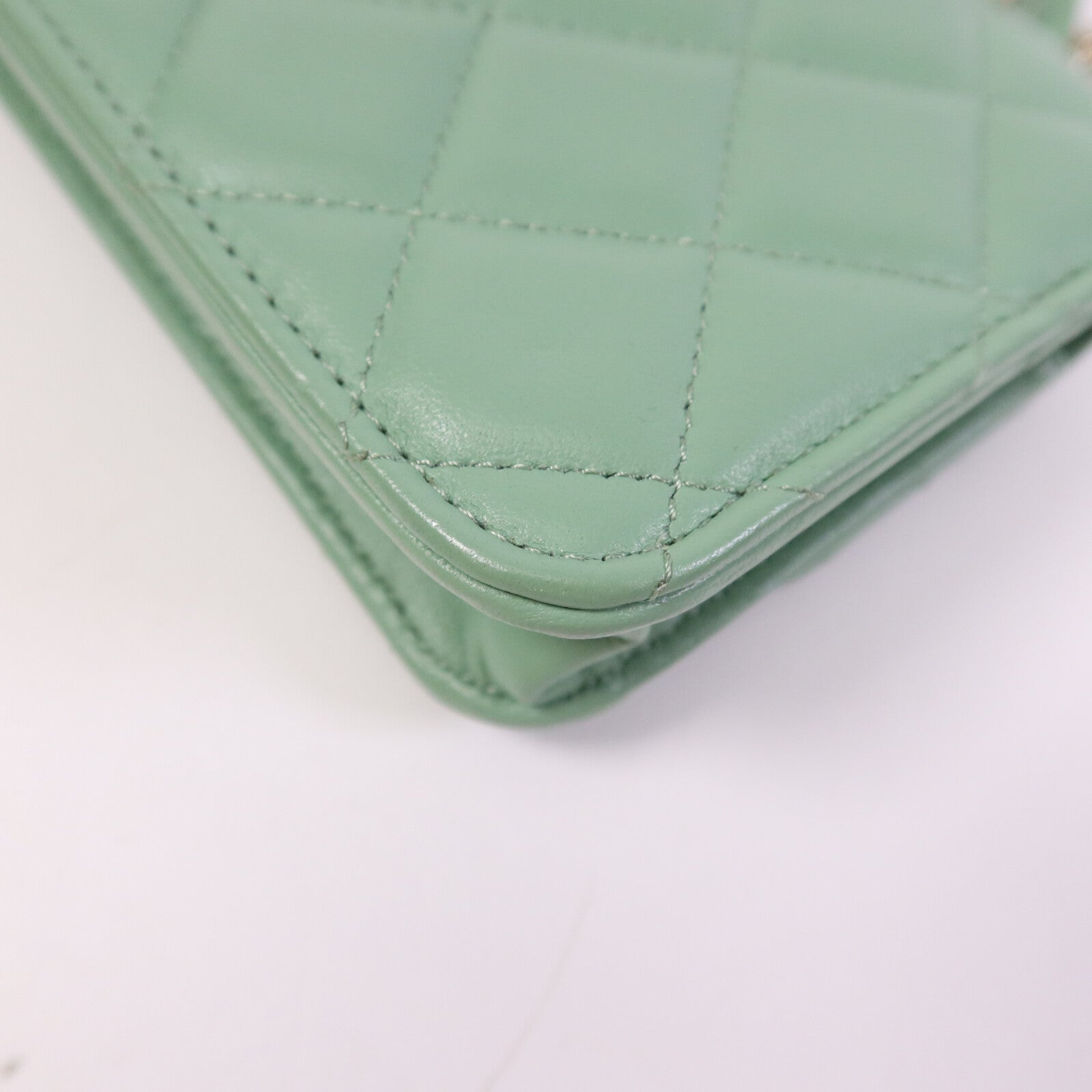 CHANEL 羊皮皮革WOC Wallet On Chain With Handle金扣鏈帶手挽肩背兩用袋