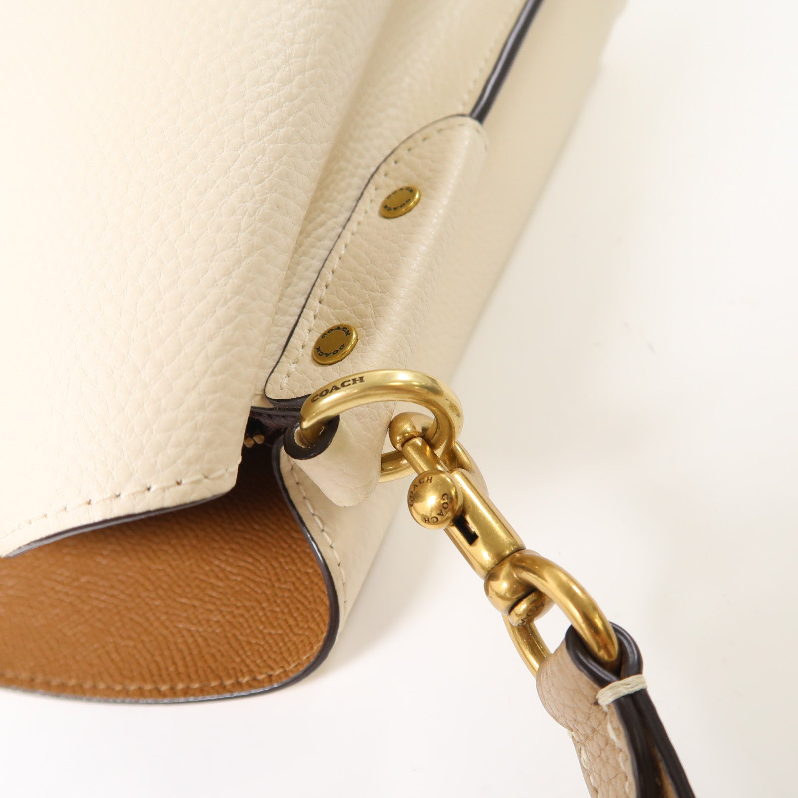 COACH 皮革Willow Shoulder Bag金扣手挽肩背兩用袋米色/棕色