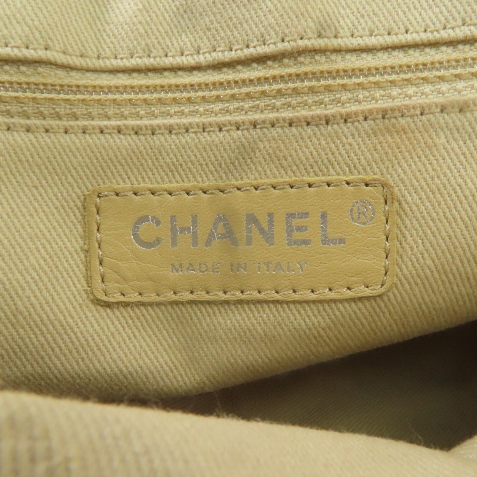 CHANEL 【激減優惠】牛皮皮革Shoulder Bag銀扣肩背袋紅色