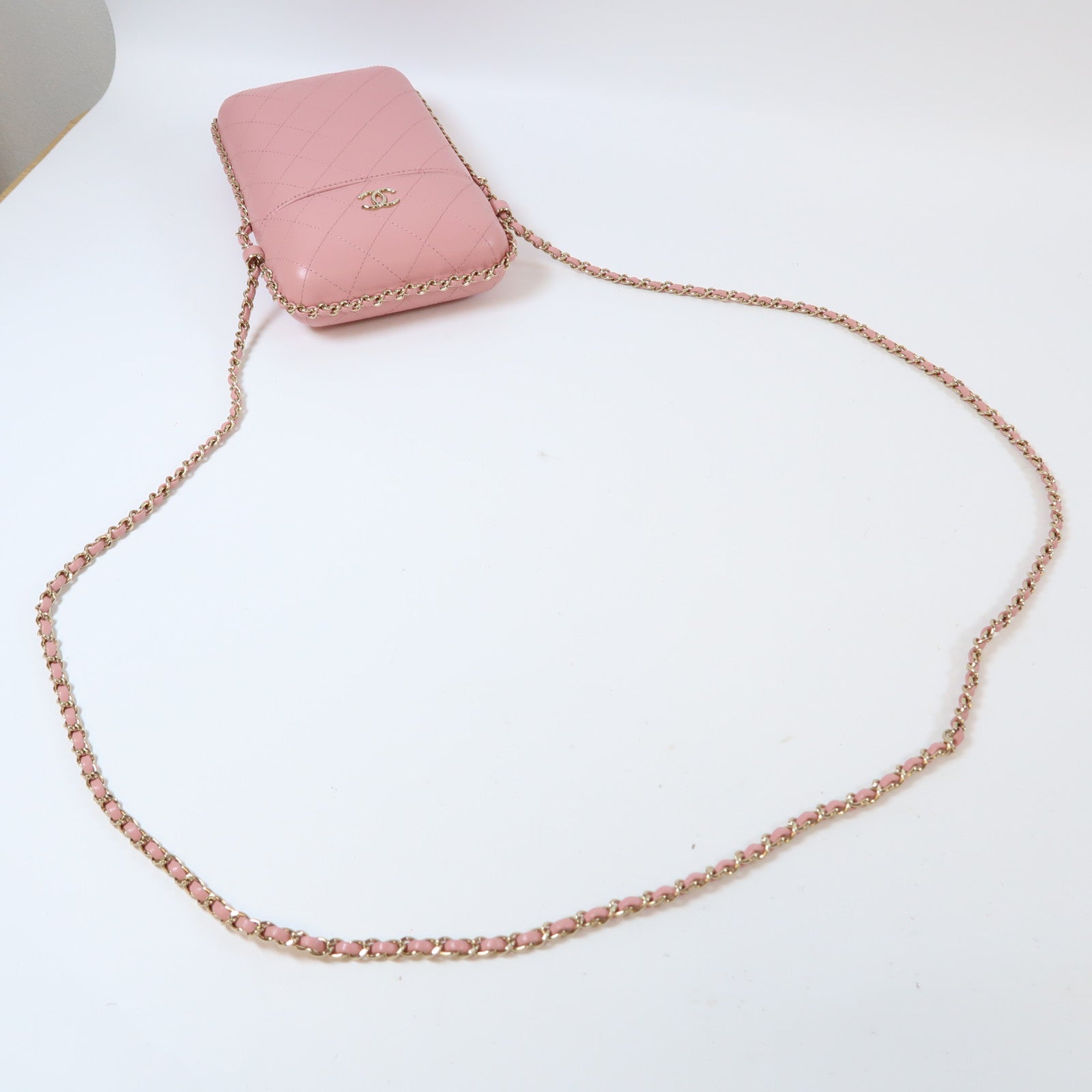 CHANEL 【激減優惠】菱格羊皮皮革Phone Box金扣鏈帶肩背袋粉紅色