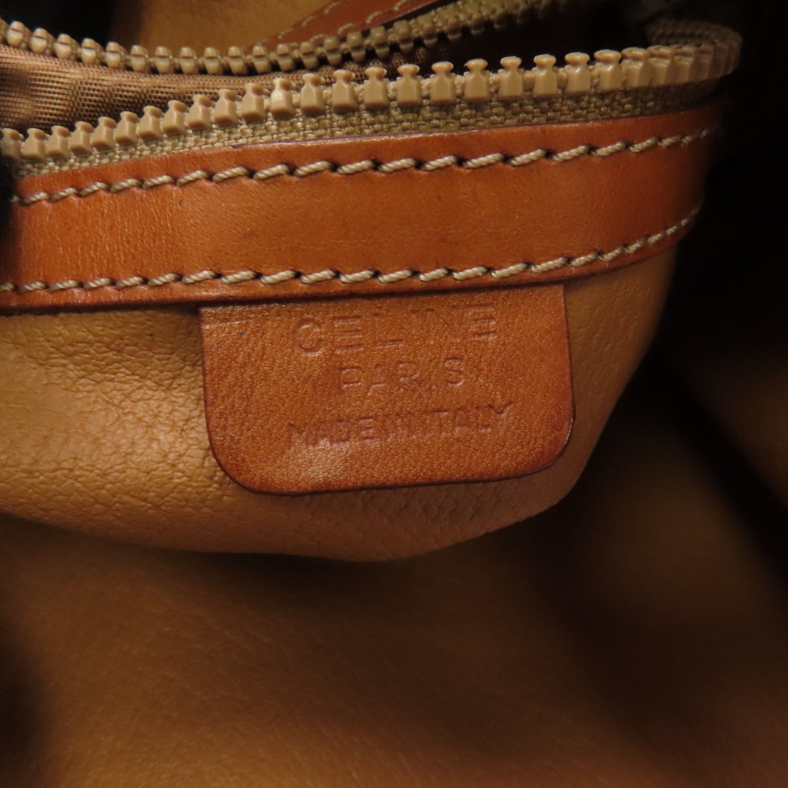 CELINE 塗層帆布/皮革Vintage Bucket Bag金扣肩背袋白色/啡色