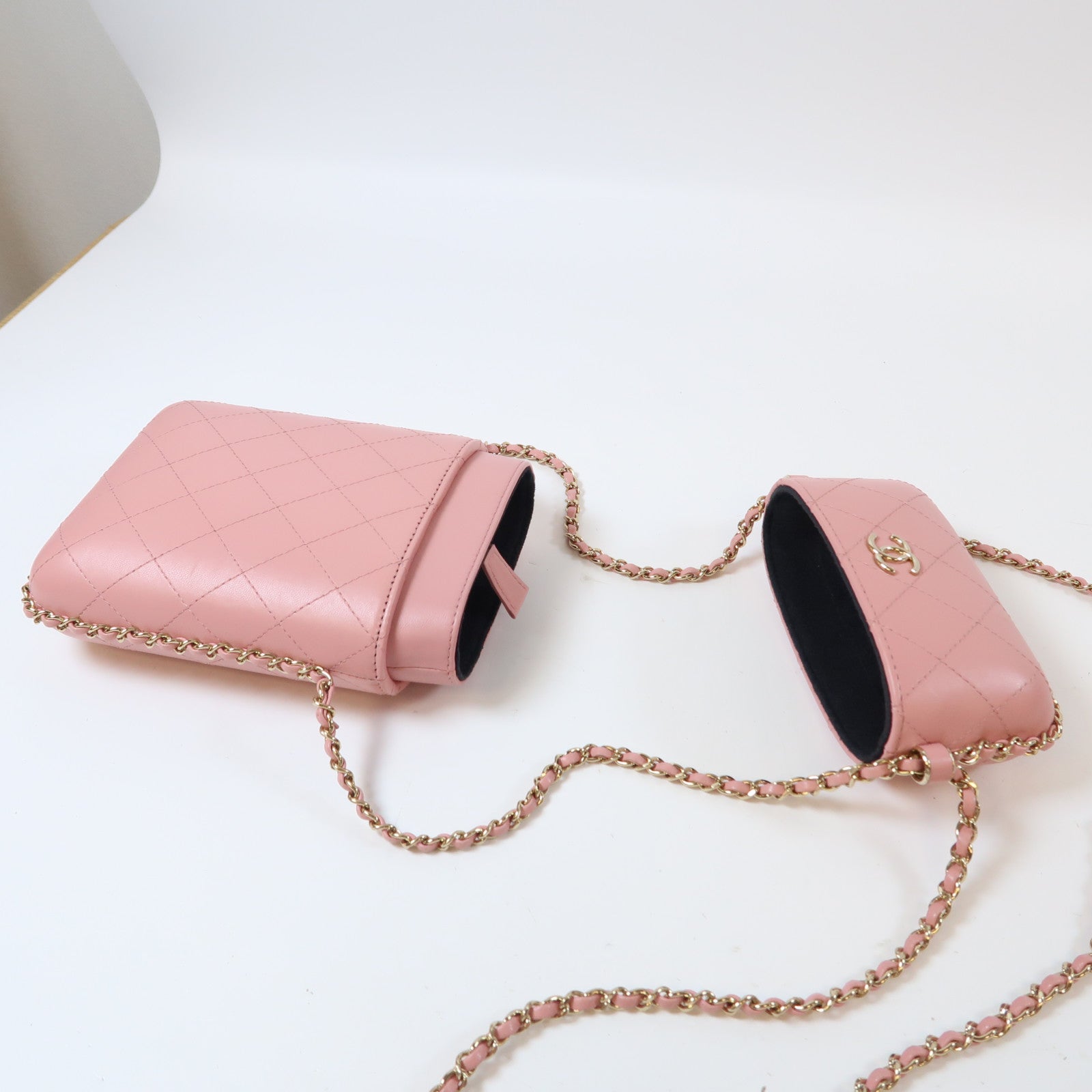 CHANEL 【激減優惠】菱格羊皮皮革Phone Box金扣鏈帶肩背袋粉紅色