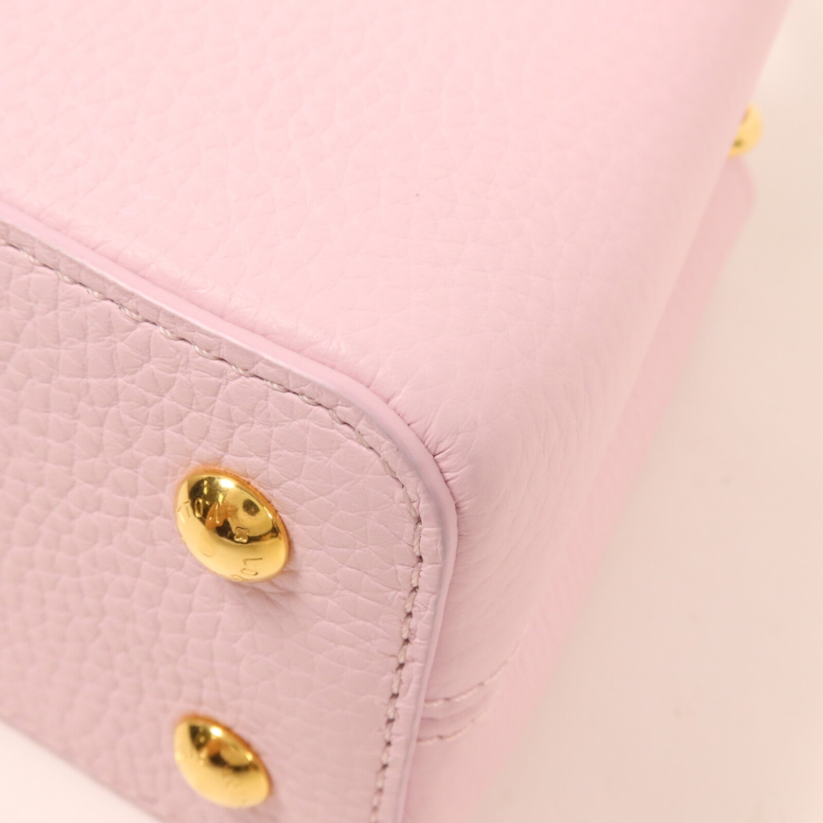 LOUIS VUITTON 牛皮皮革Capucines Mini鏈帶手挽肩背兩用袋
