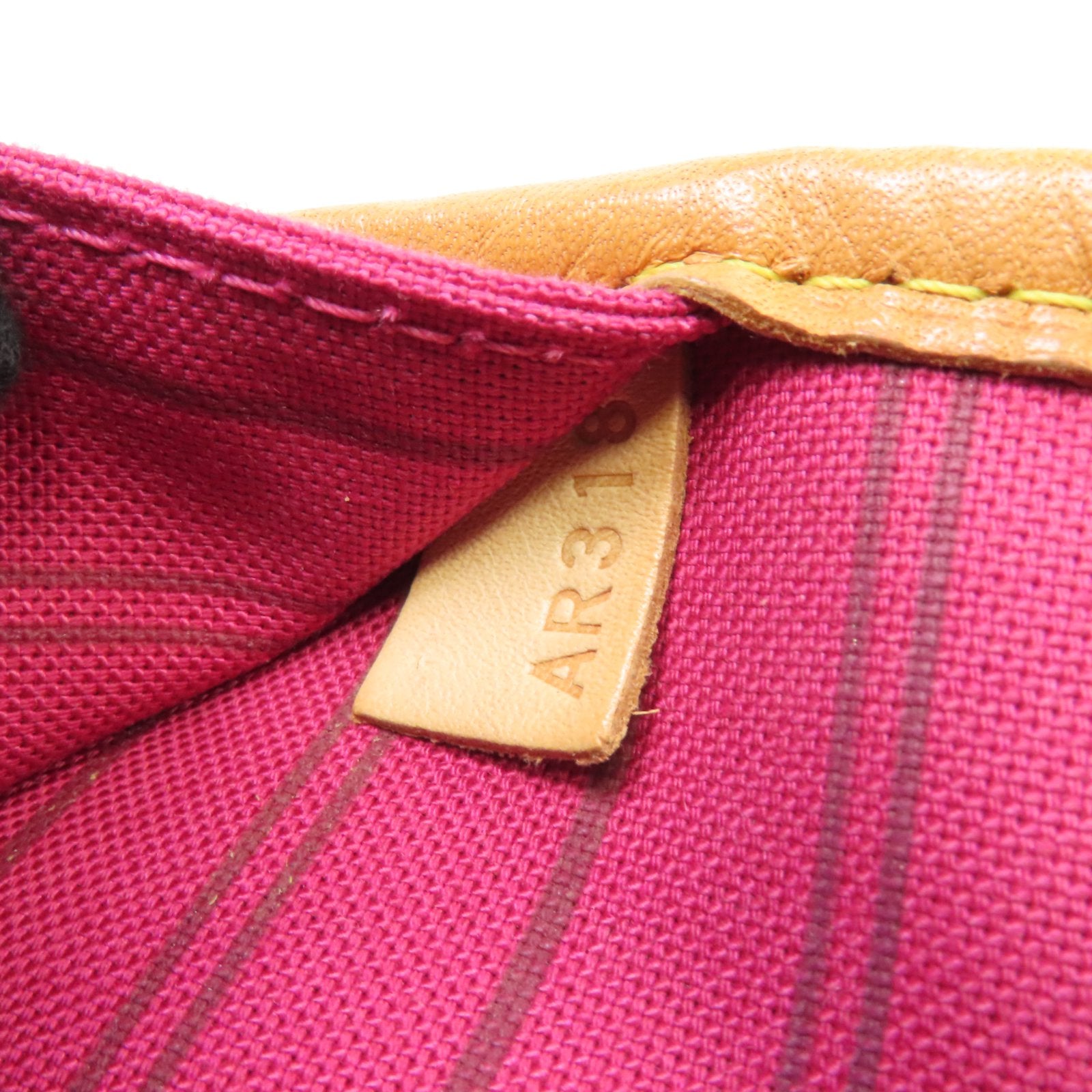 LOUIS VUITTON Monogram Neverfull MM金扣手挽袋棕色