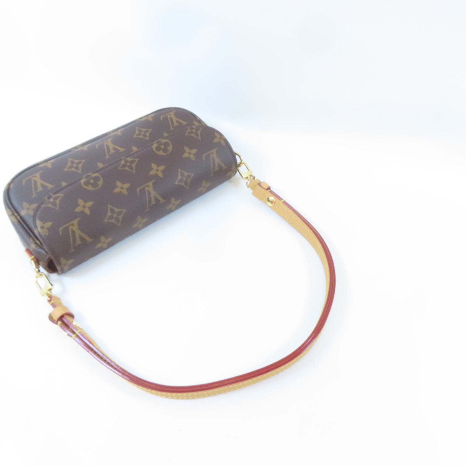 LOUIS VUITTON Monogram Wallet On Chain Ivy金扣肩背袋啡色