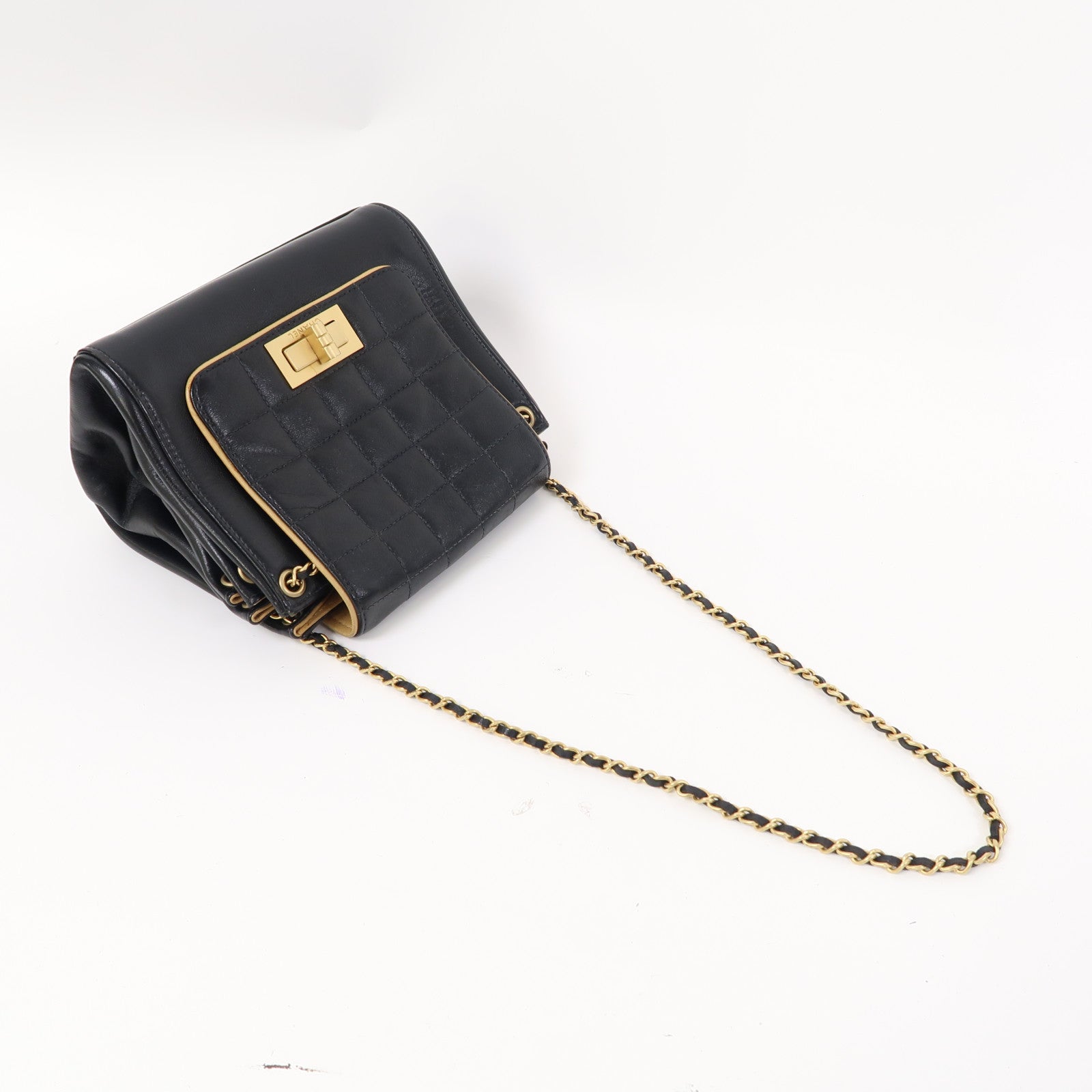 CHANEL 【激減優惠】羊皮皮革Vanity Chain Bag金扣手挽肩背兩用袋黑色