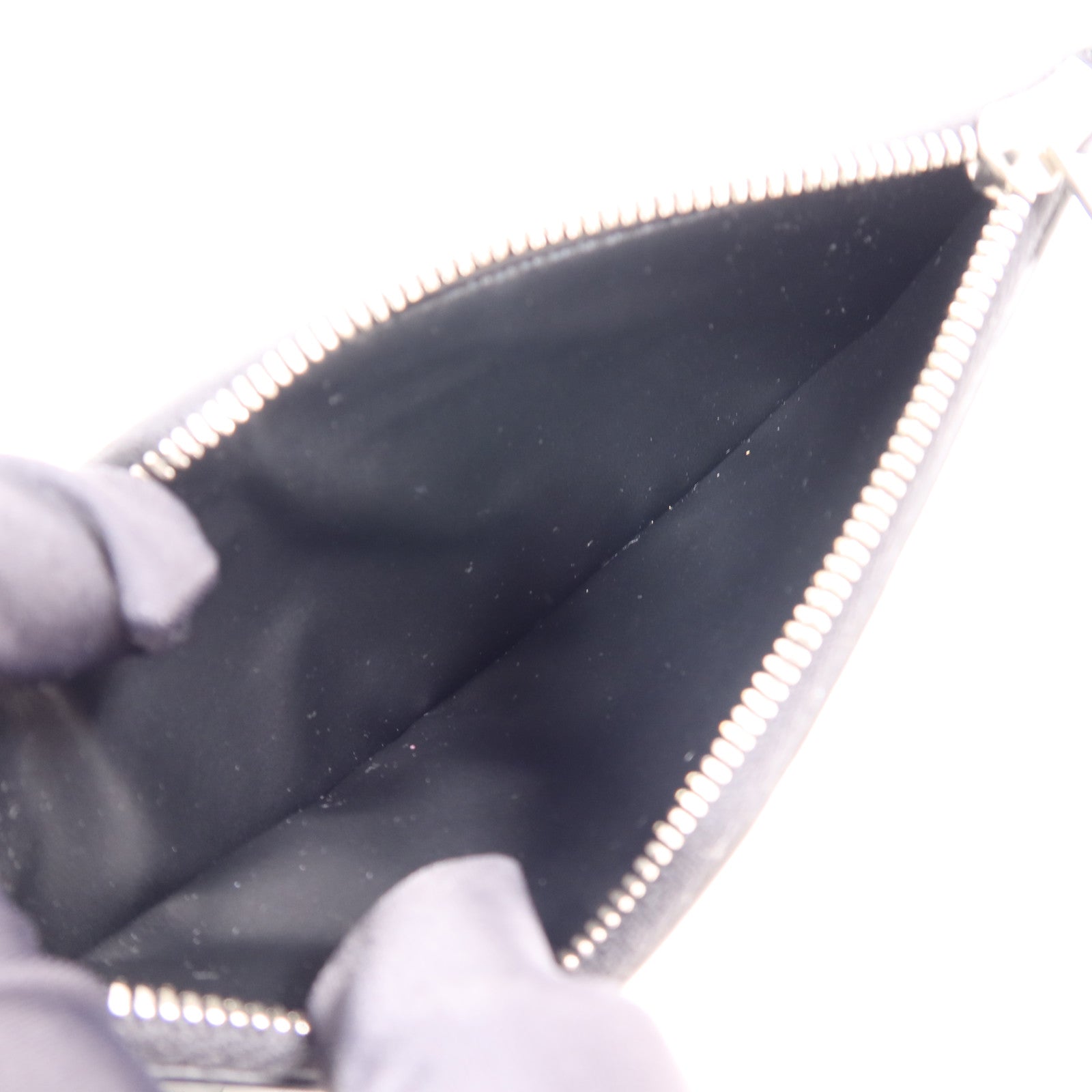 BOTTEGA VENETA 牛皮皮革Zip Card Case銀扣卡片套