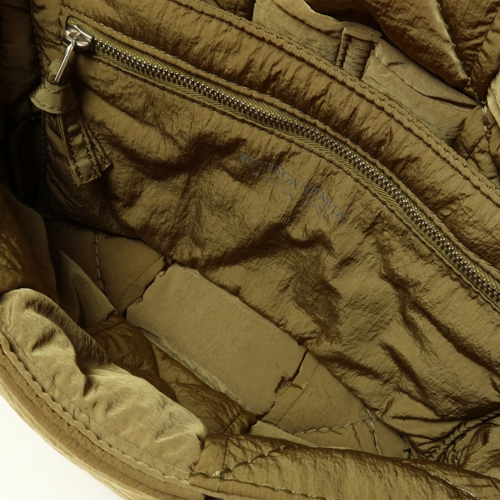 BOTTEGA VENETA 尼龍Small Padded Tech Cassette肩背袋