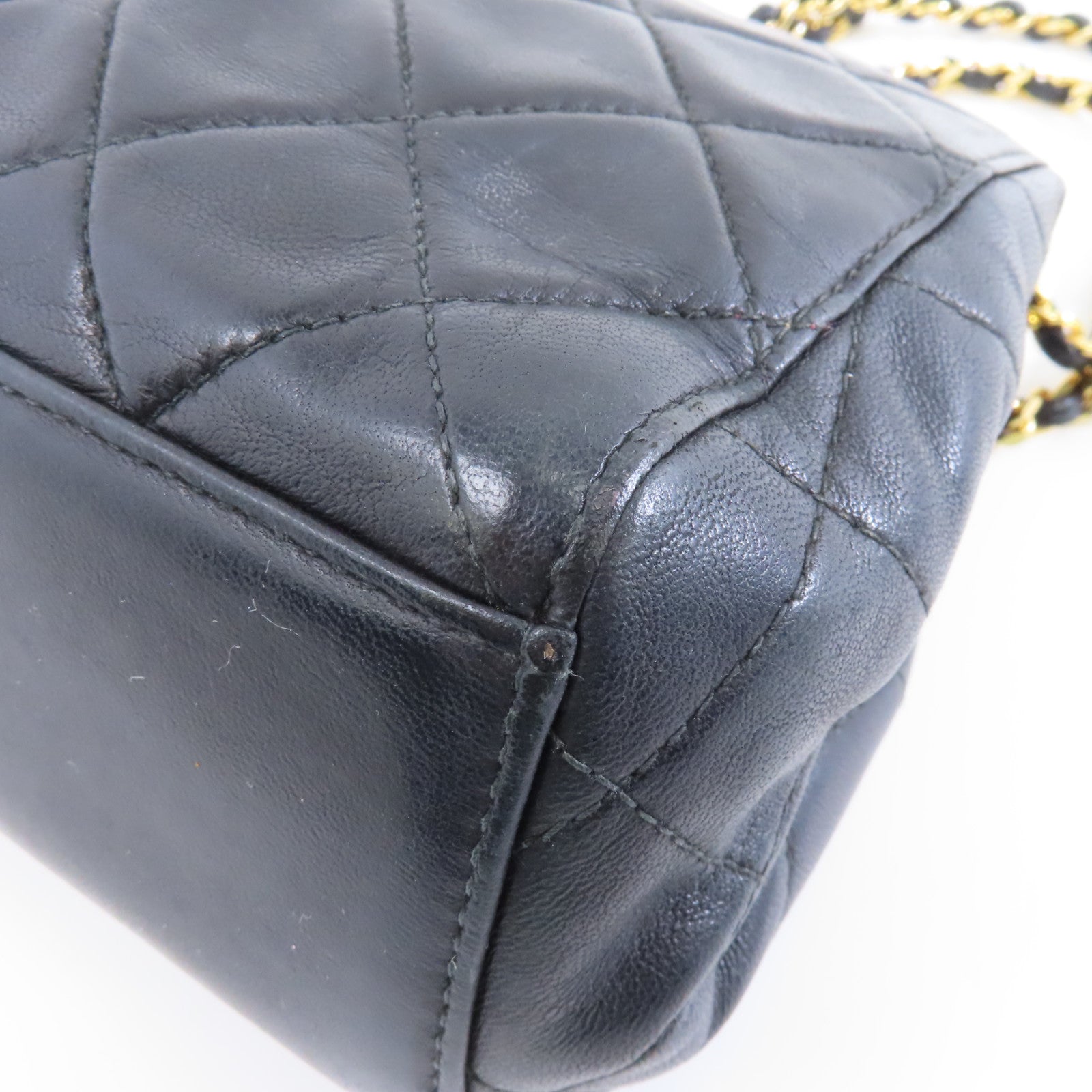 CHANEL 菱格羊皮皮革Chain Shoulder金扣鏈帶肩背袋黑色