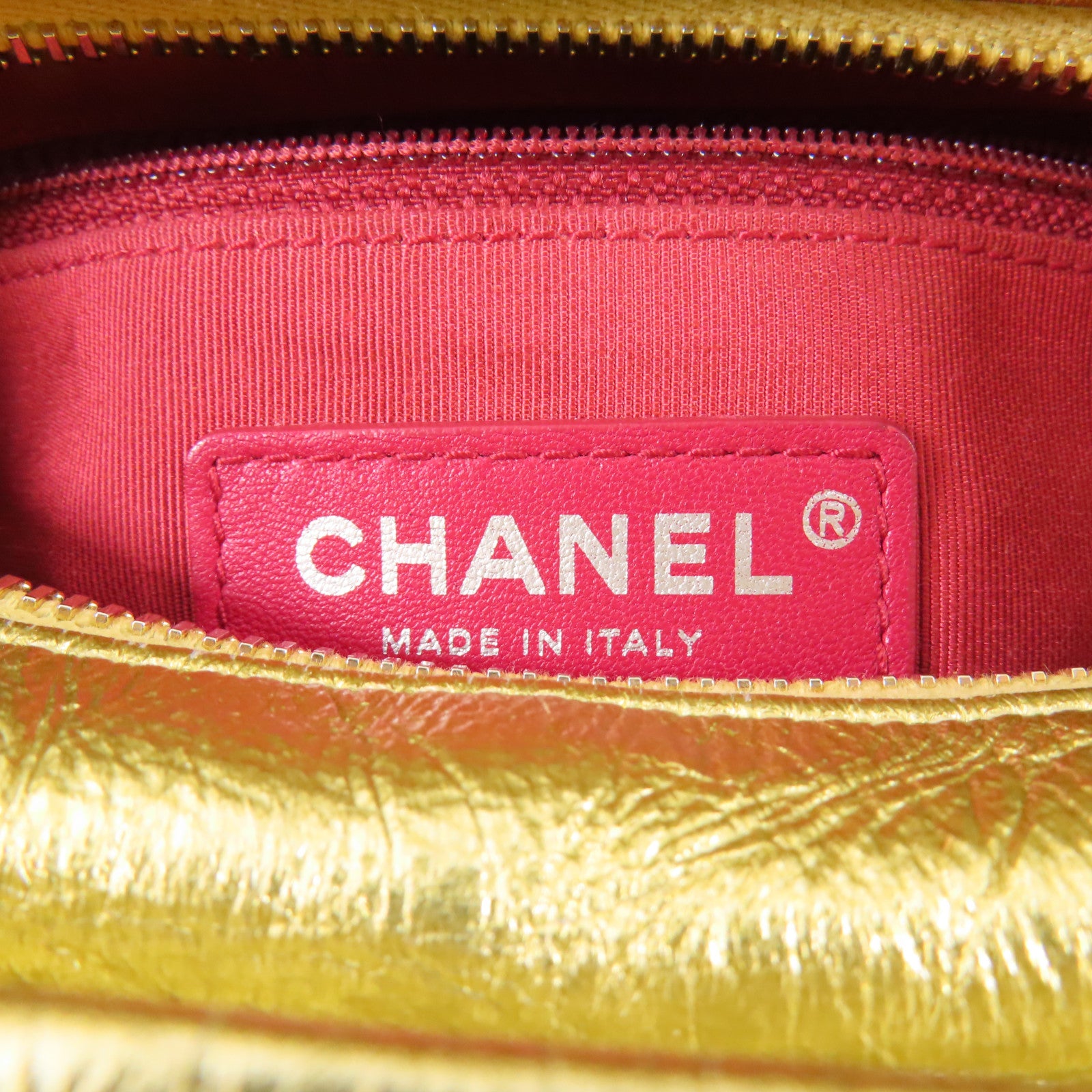 CHANEL 牛皮皮革Gabrielle Small鏈帶肩背袋