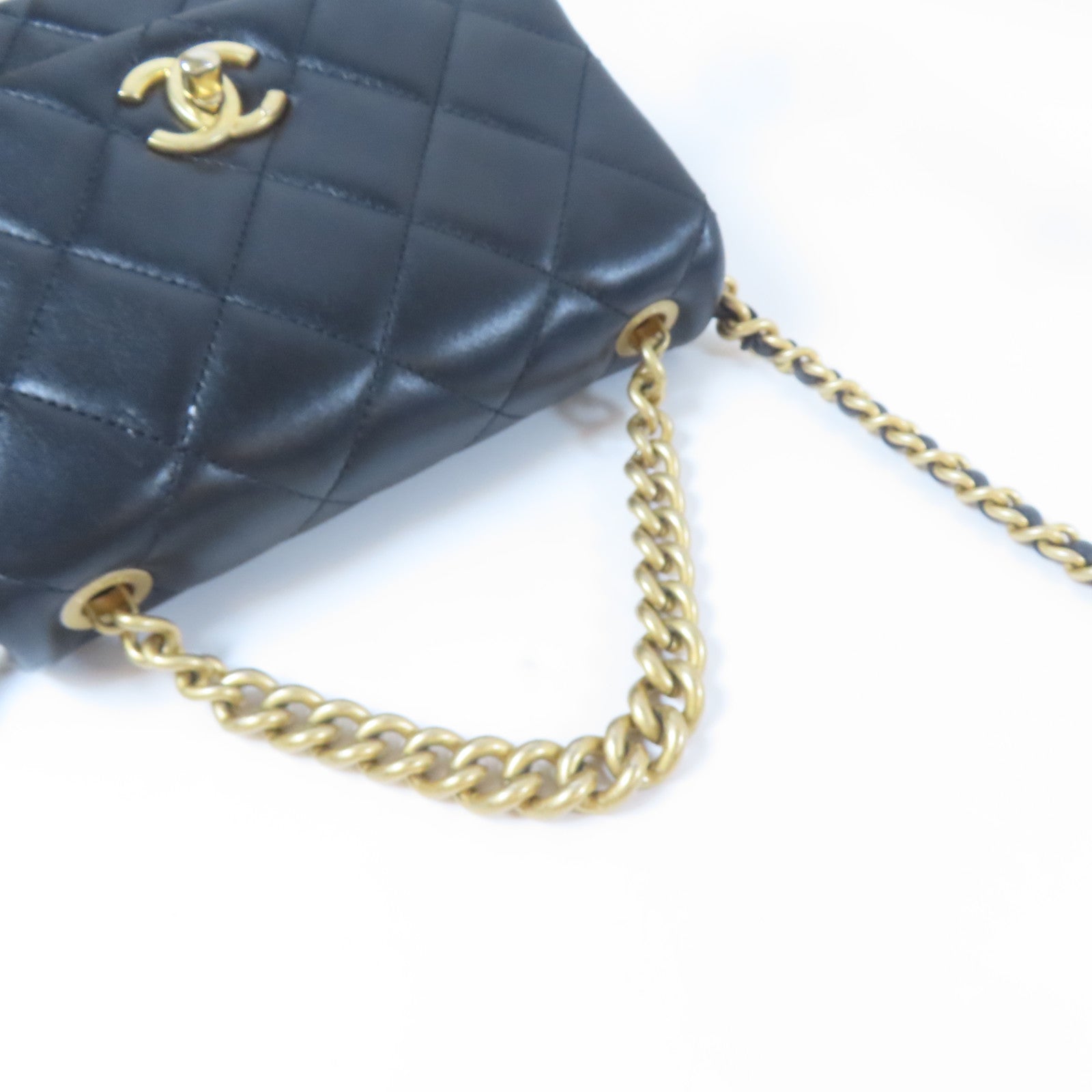 CHANEL 菱格羊皮皮革Mini Flap Bag金扣手挽肩背兩用袋袋黑色