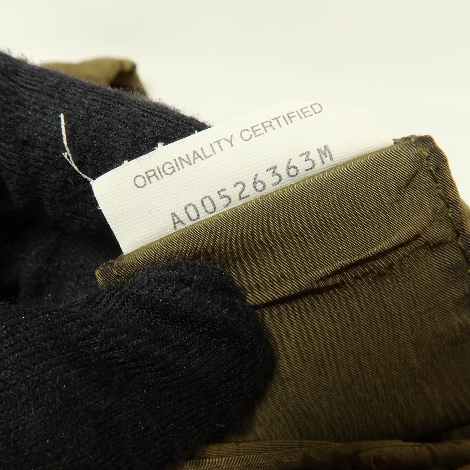 BOTTEGA VENETA 尼龍Small Padded Tech Cassette肩背袋