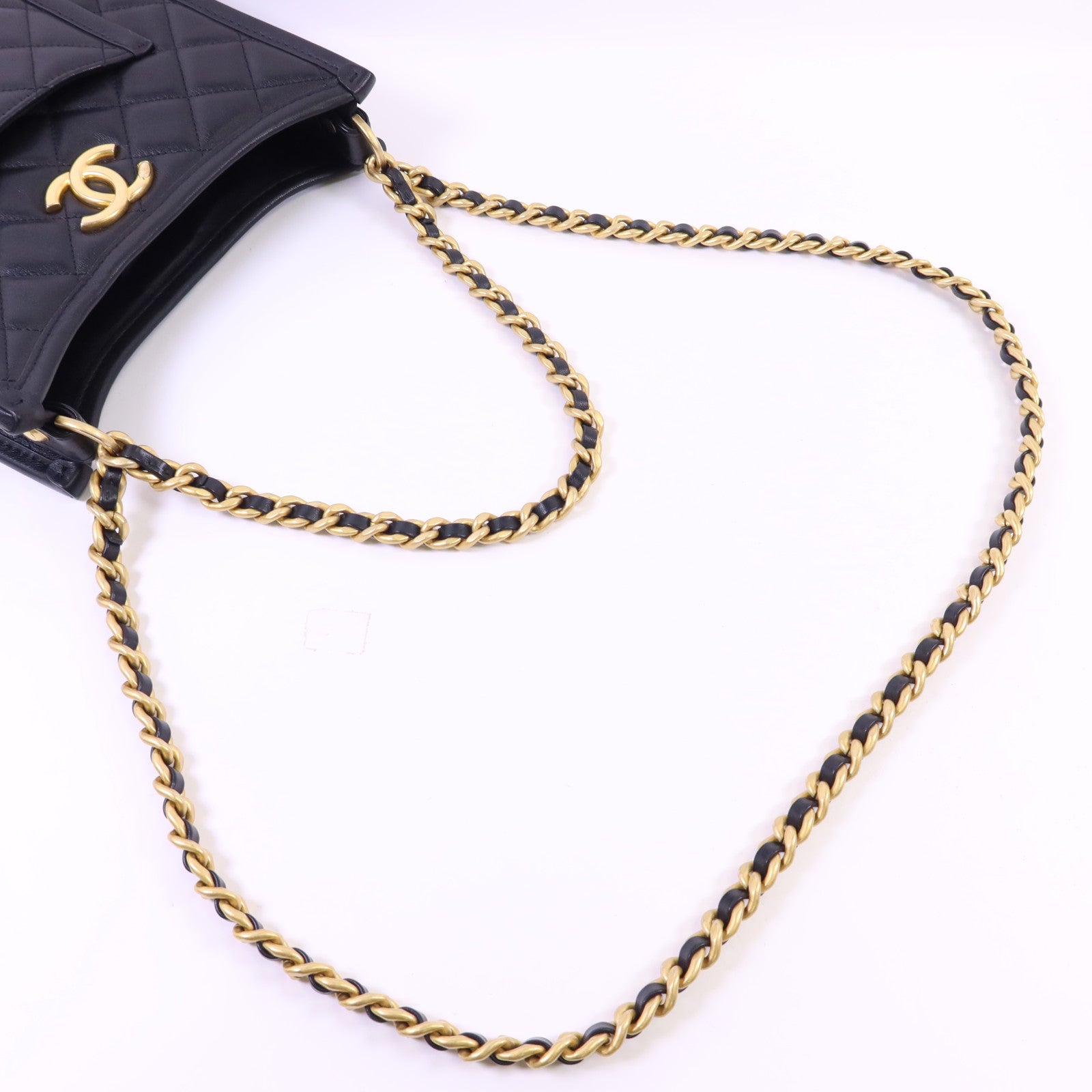 CHANEL 牛皮皮革24S Hobo金扣鏈帶手挽肩背兩用袋