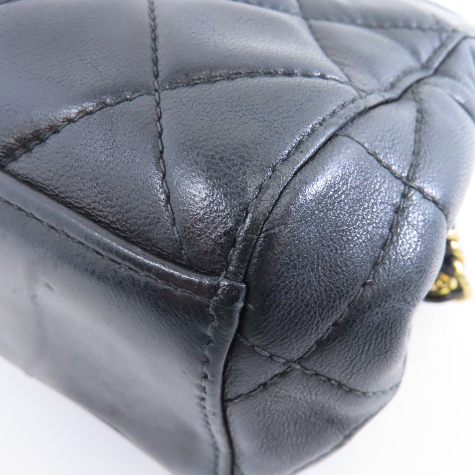 CHANEL 菱格羊皮皮革Chain Shoulder金扣鏈帶肩背袋黑色