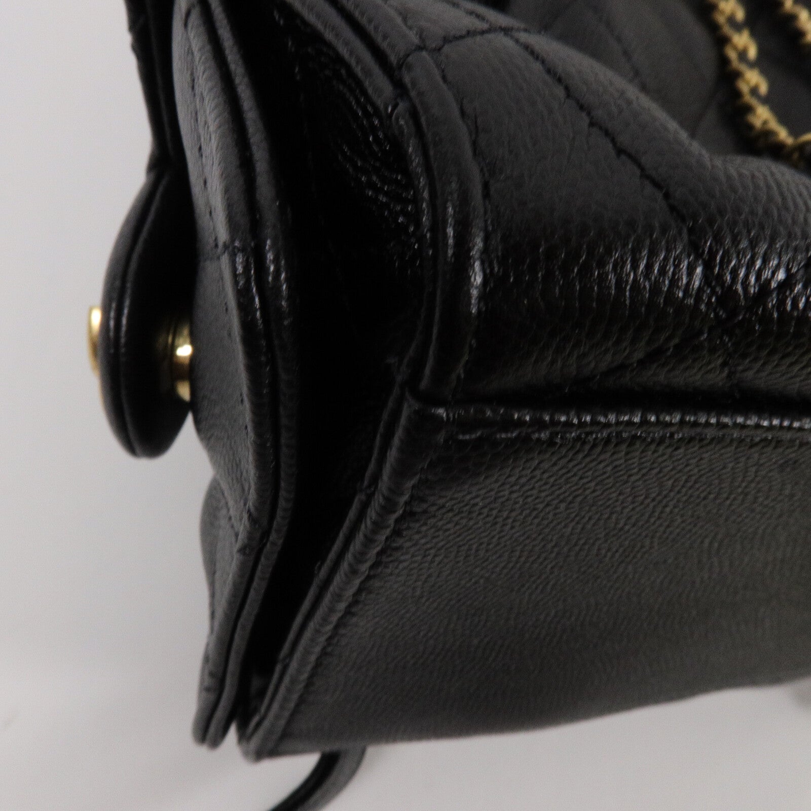 CHANEL 牛皮皮革Chanel 25 Backpack鏈帶背包