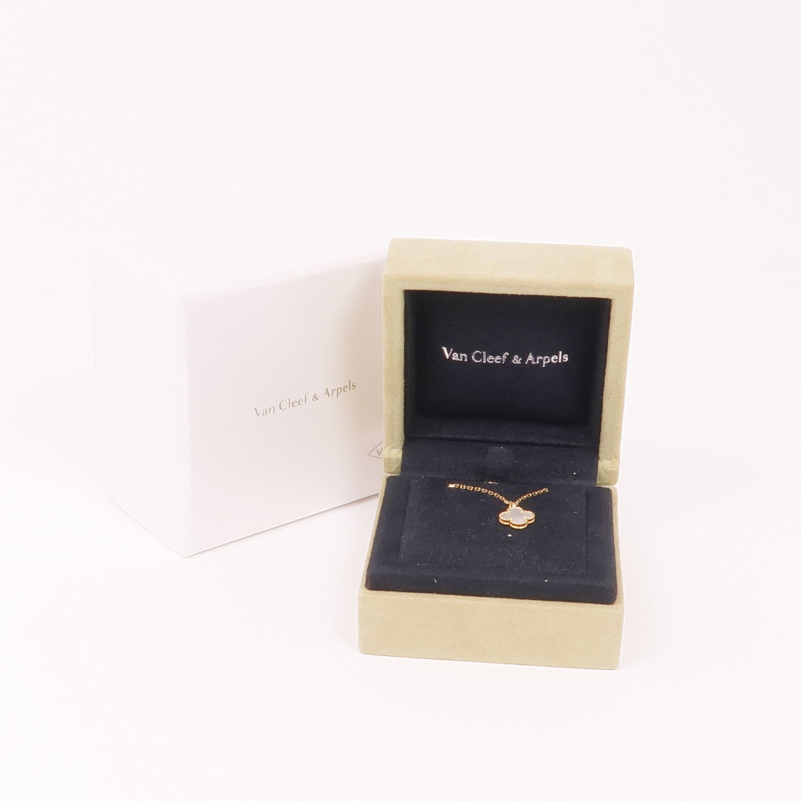 Van Cleef & Arpels 18K黃金Sweet Alhambra pendant Mother of Pearl Necklace珍珠母貝項鍊