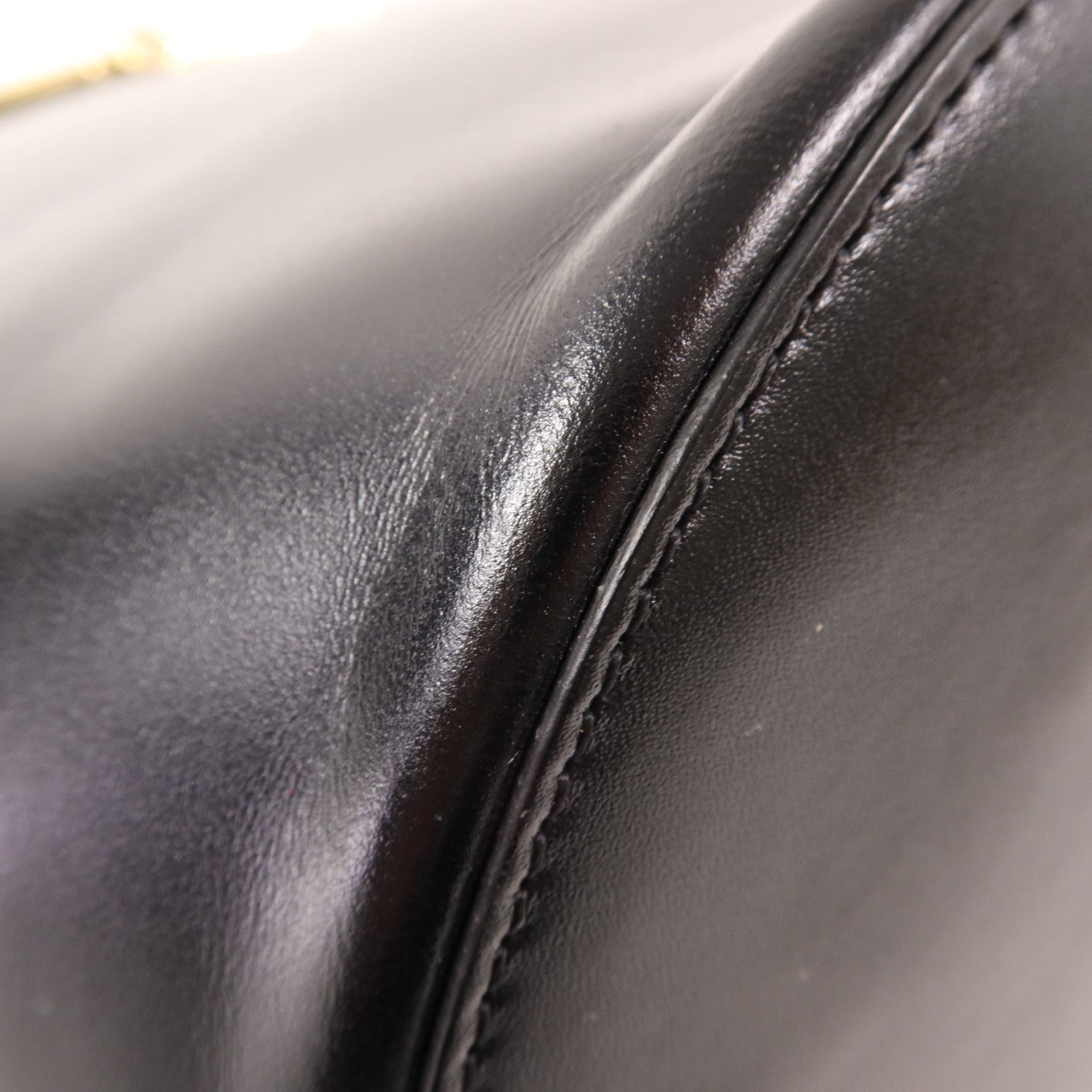 CELINE 牛皮皮革Bucket Bag金扣肩背袋