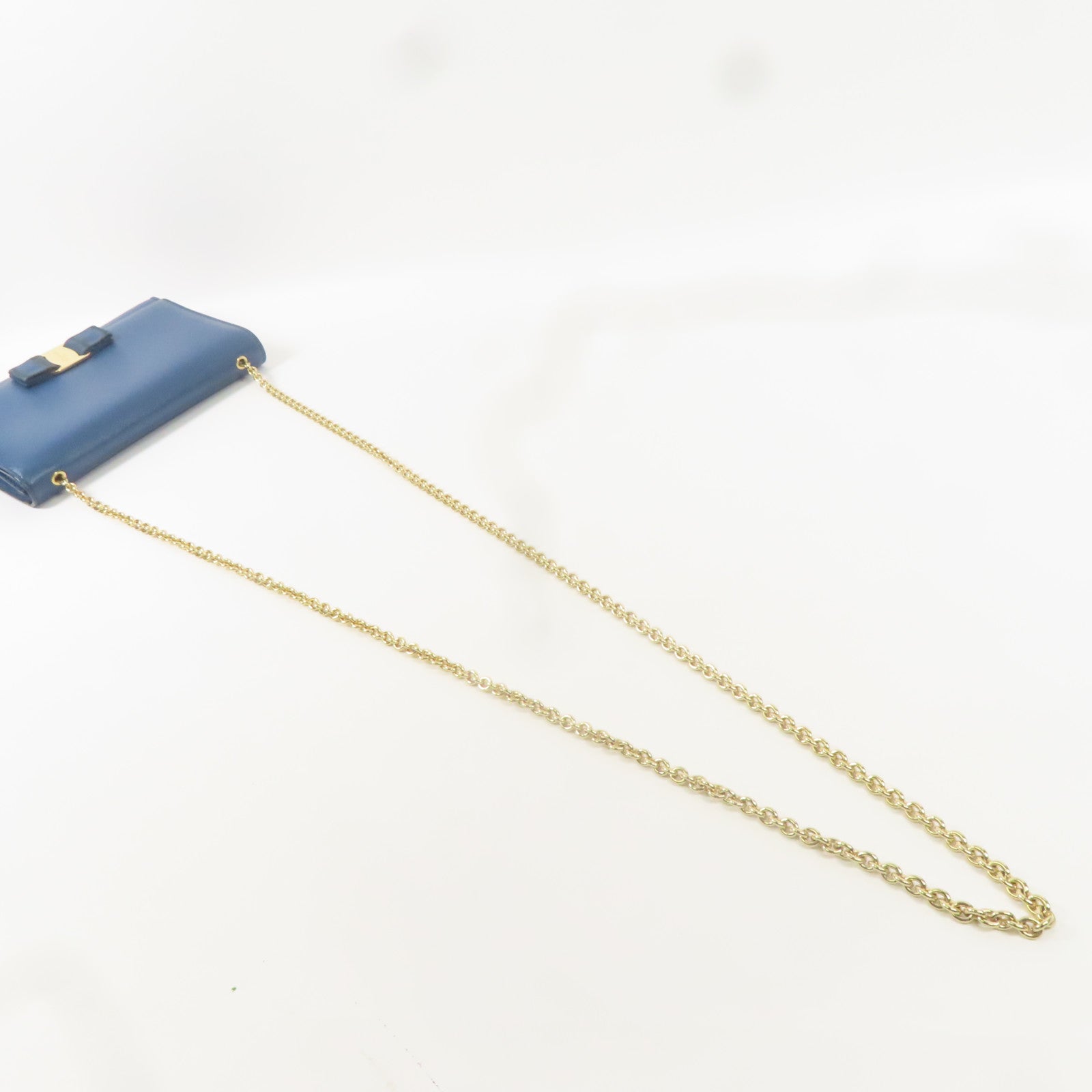 Salvatore Ferragamo 牛皮皮革Chain Shoulder金扣鏈帶肩背袋藍色