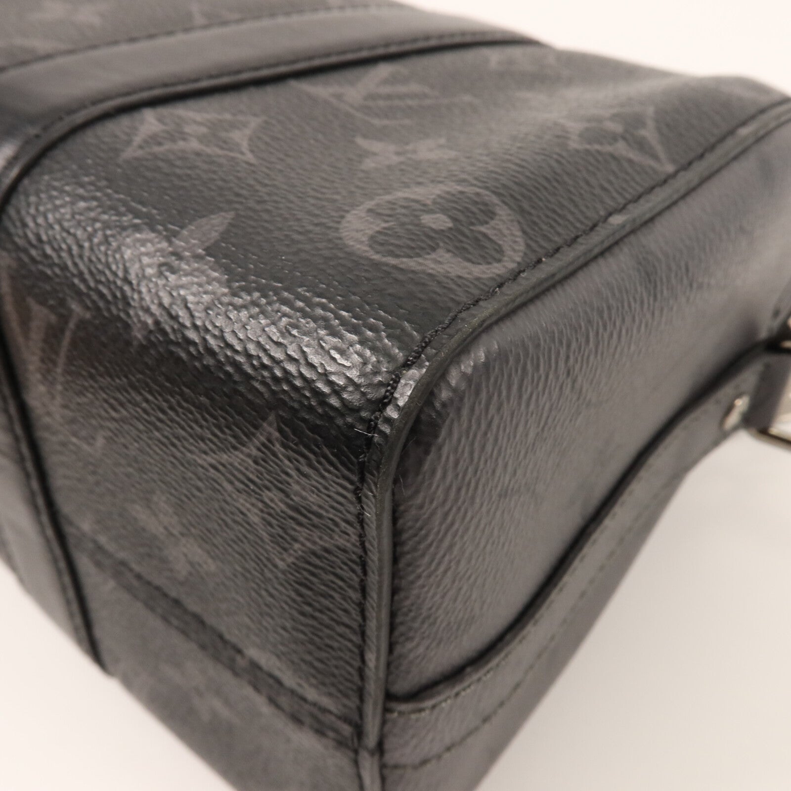 LOUIS VUITTON Monogram Eclipse City Keepall肩背袋